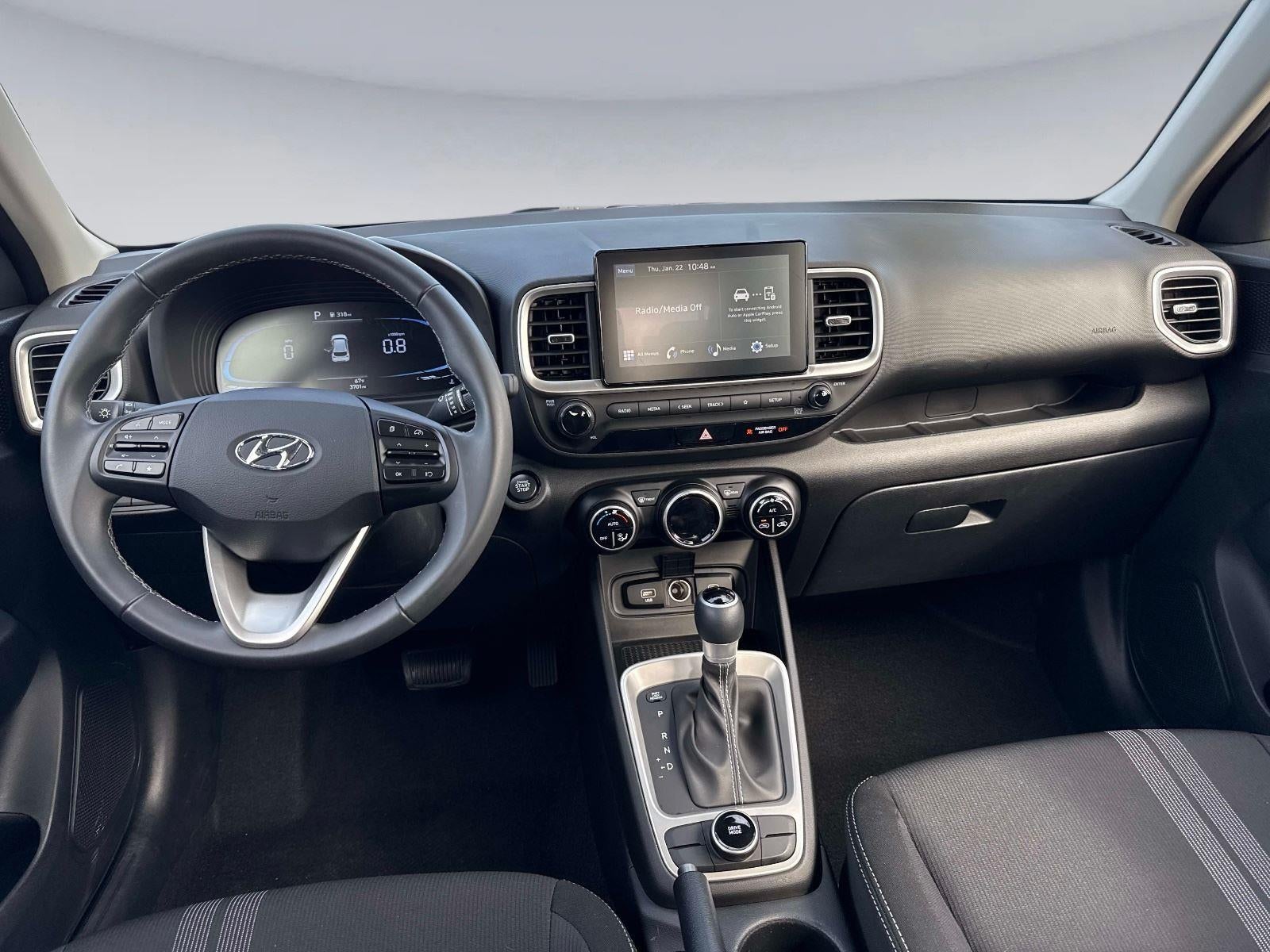 2025 Hyundai VENUE SEL