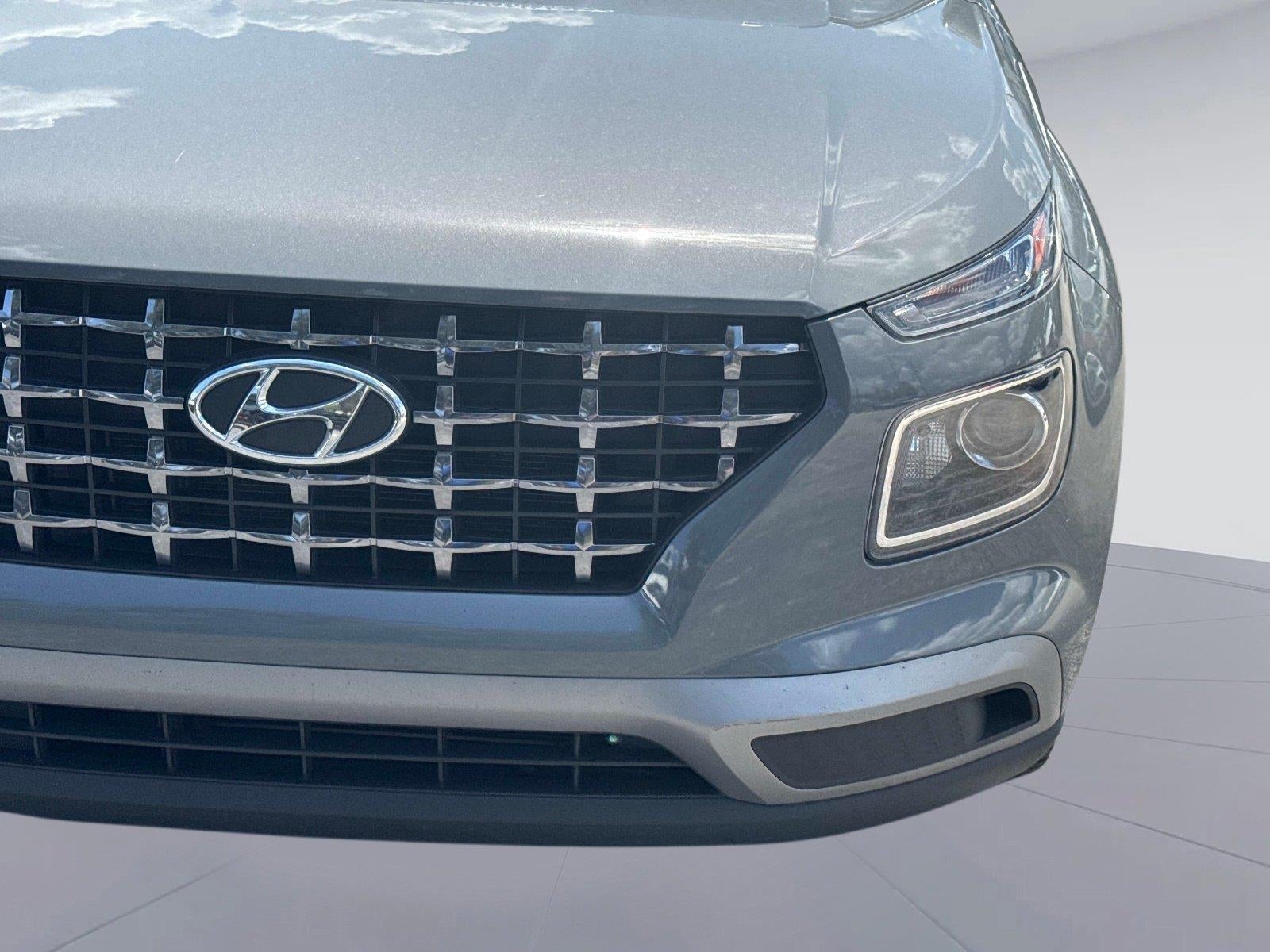 2022 Hyundai VENUE SEL
