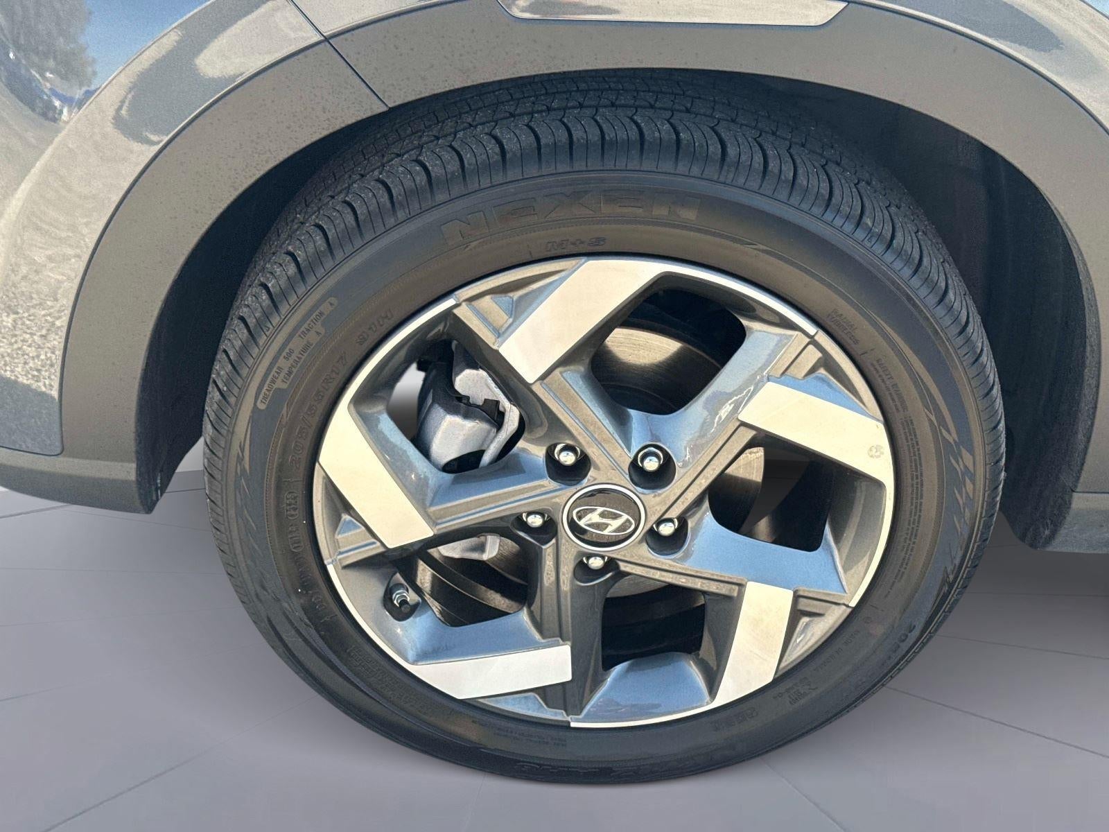 2025 Hyundai VENUE Limited