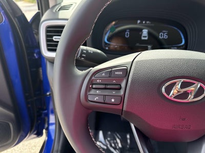 2025 Hyundai VENUE Limited