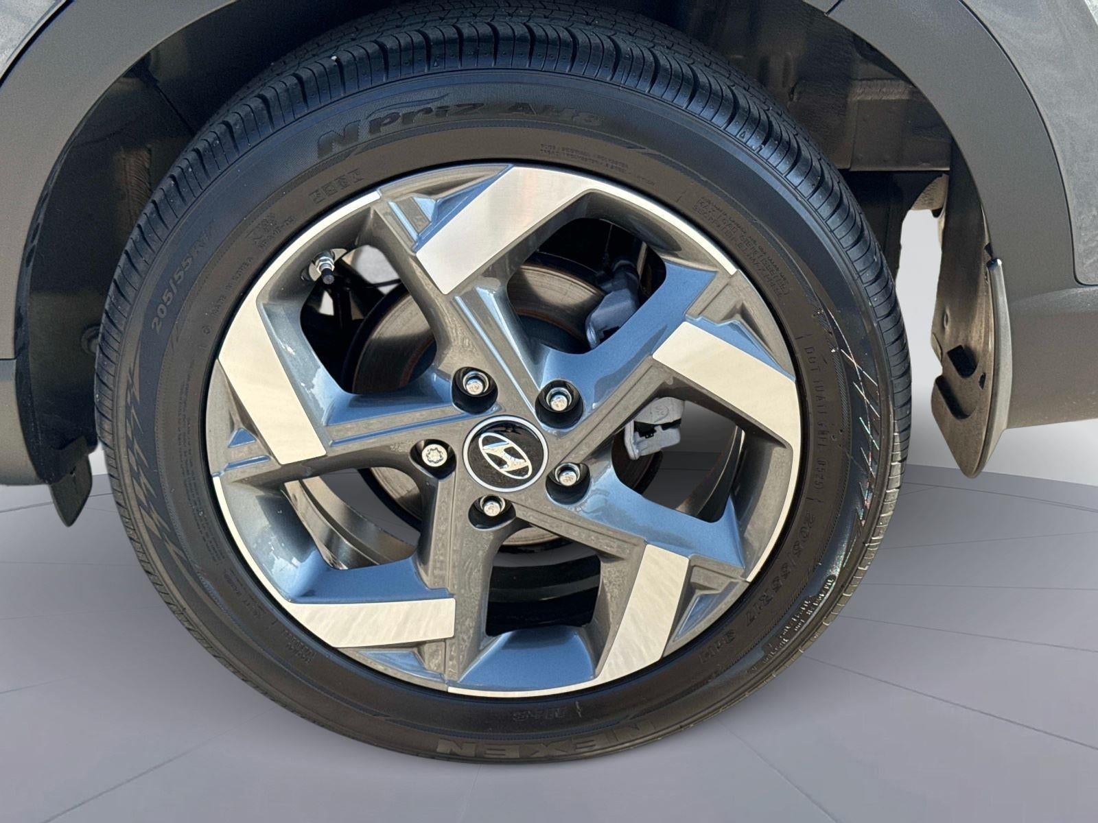 2025 Hyundai VENUE Limited