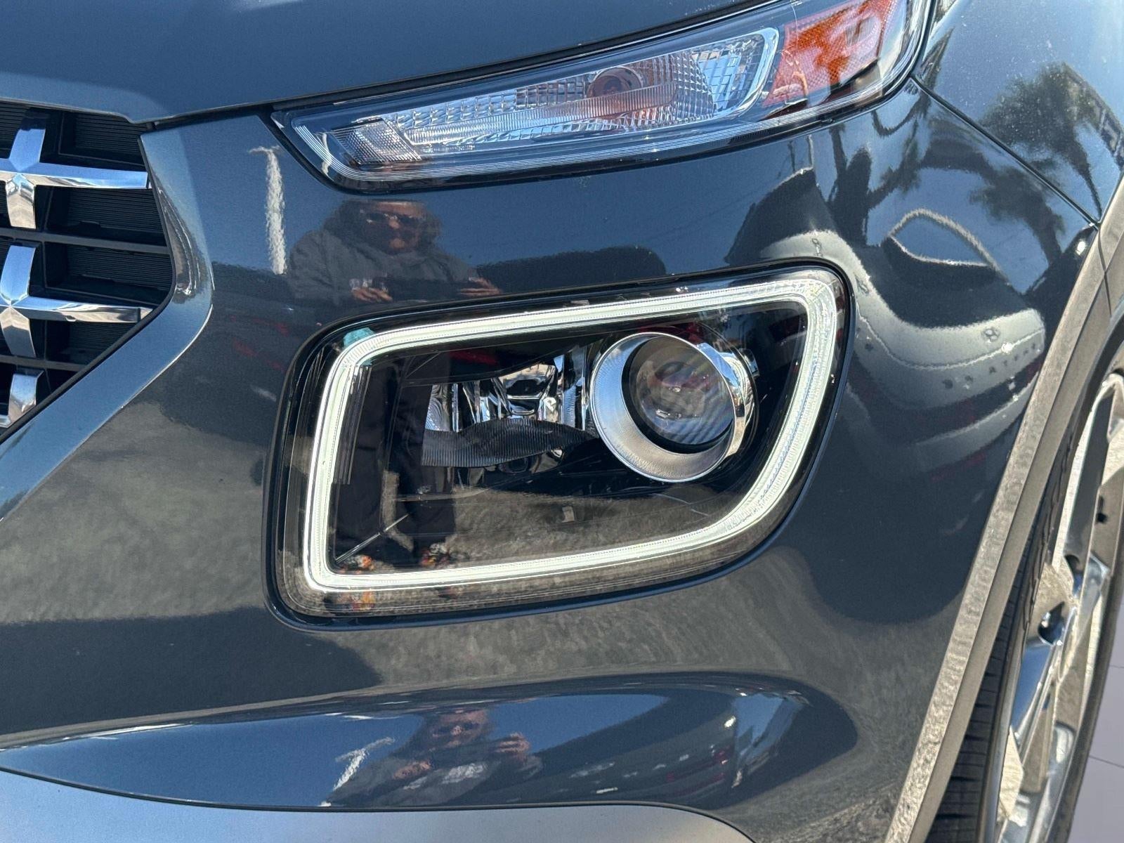 2025 Hyundai VENUE Limited