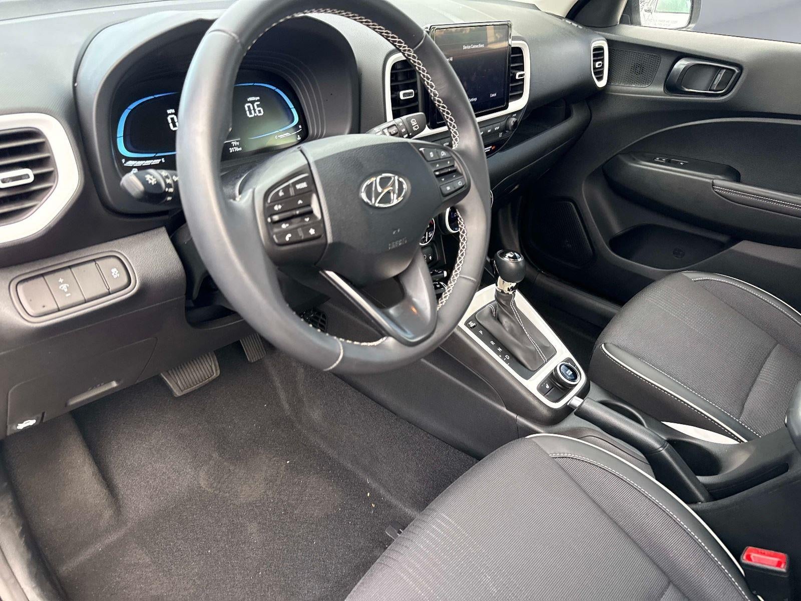 2025 Hyundai VENUE Limited