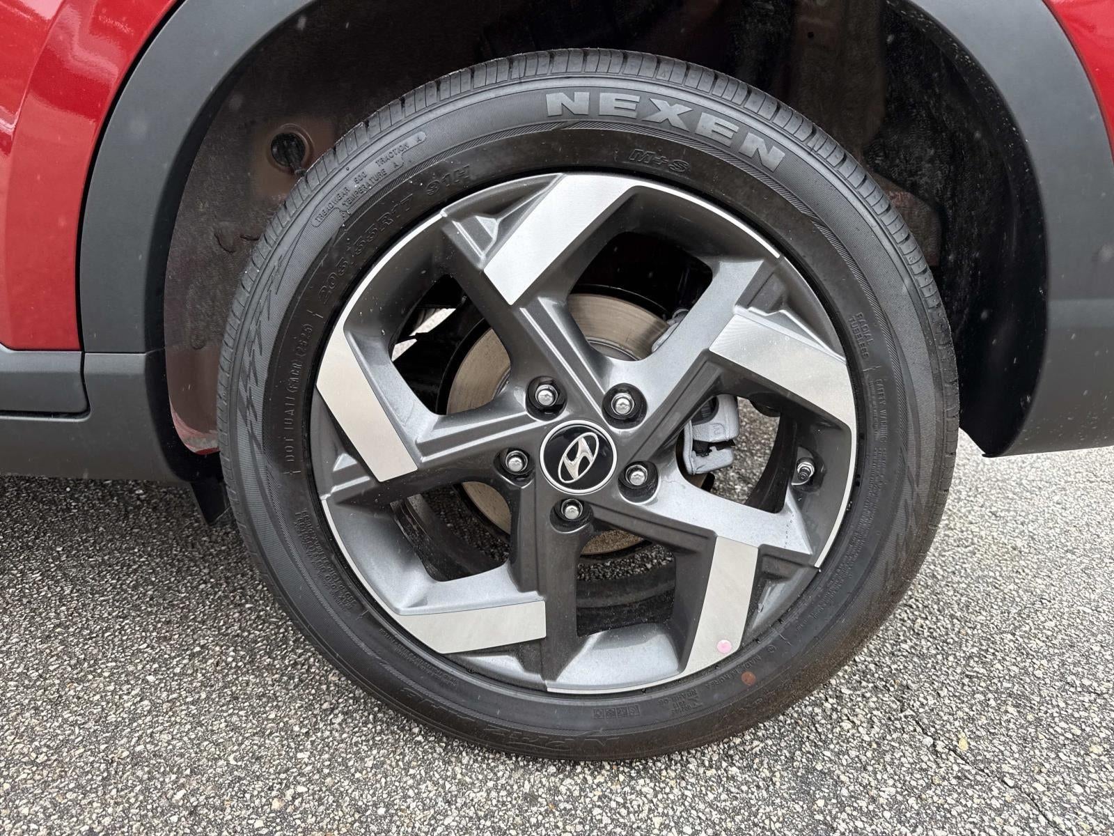 2025 Hyundai VENUE Limited