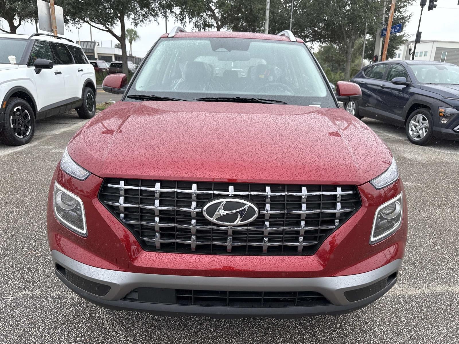 2025 Hyundai VENUE Limited