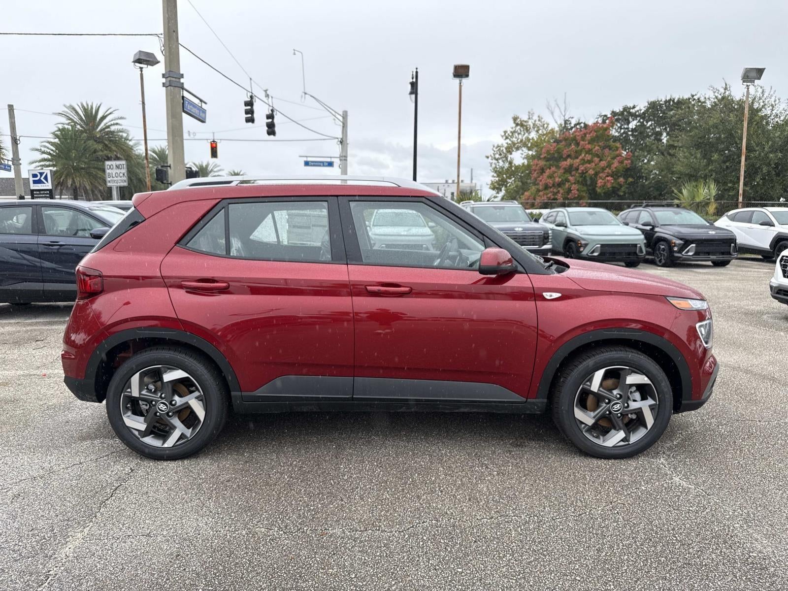 2025 Hyundai VENUE Limited