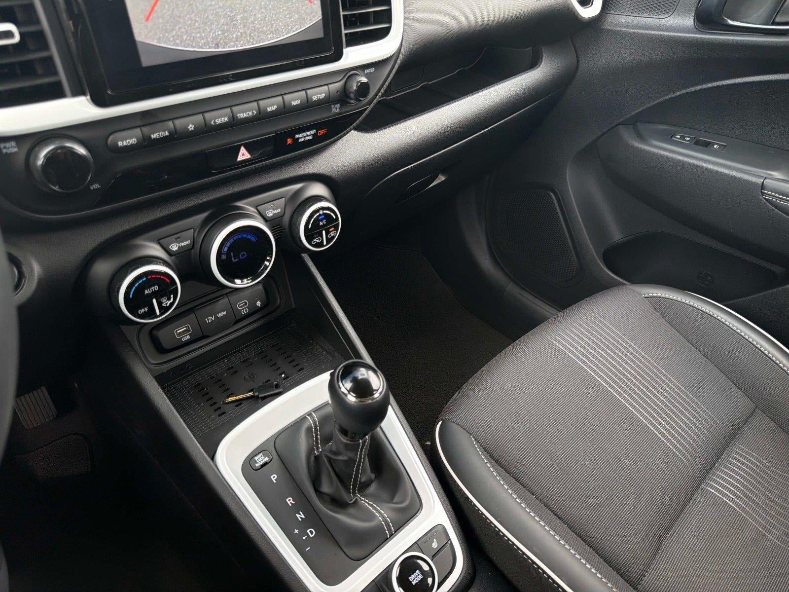 2025 Hyundai VENUE Limited