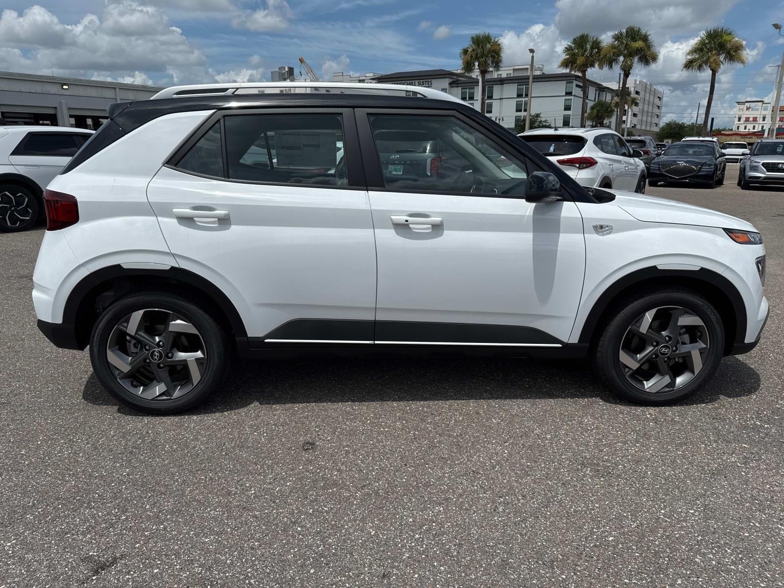 2025 Hyundai VENUE Limited