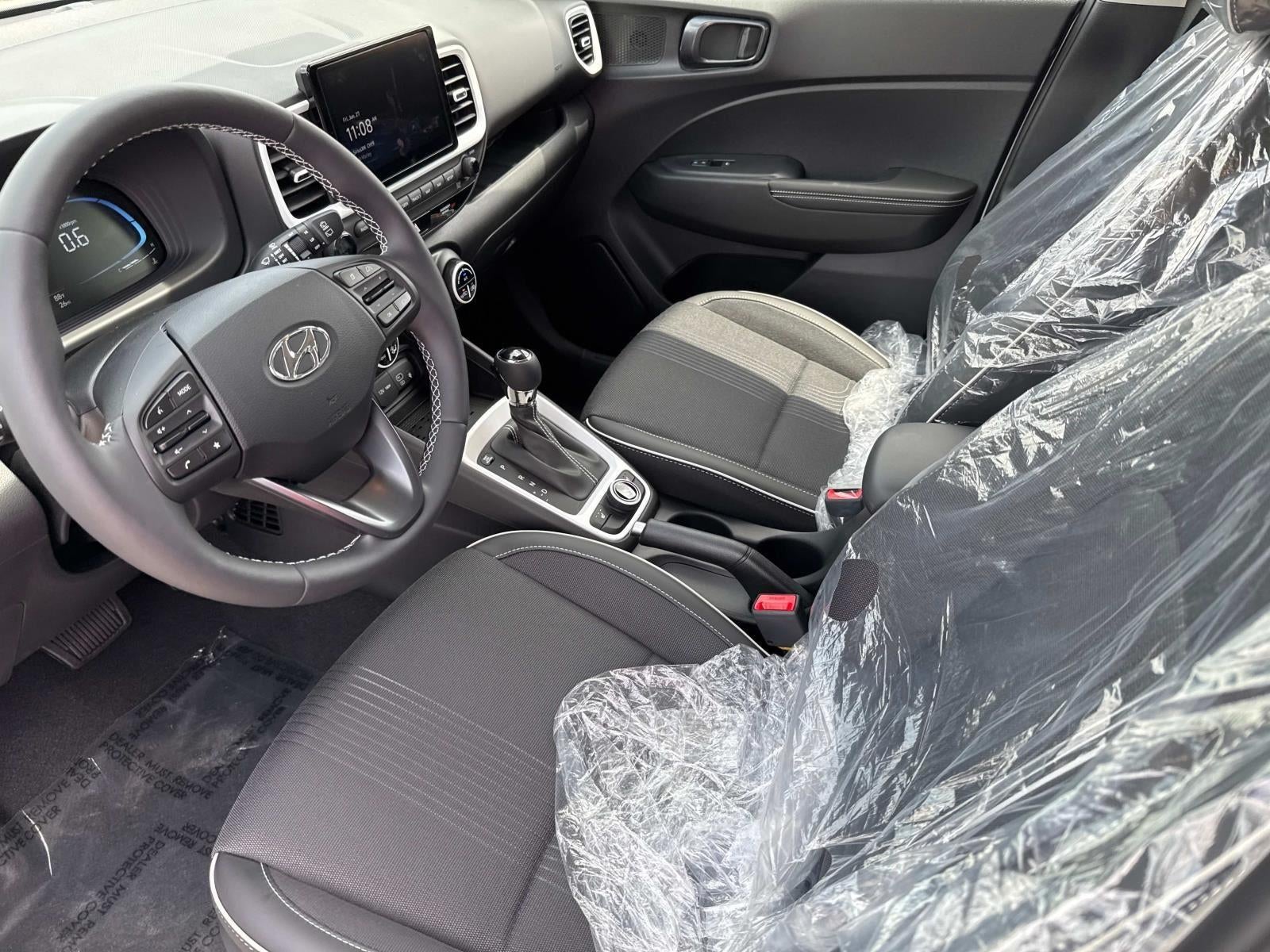 2025 Hyundai VENUE Limited