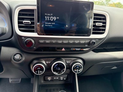 2025 Hyundai VENUE Limited