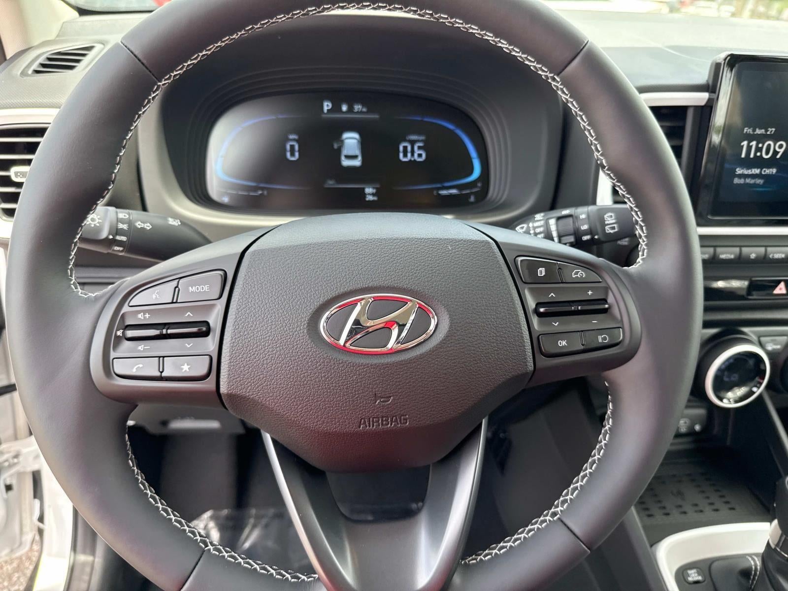 2025 Hyundai VENUE Limited