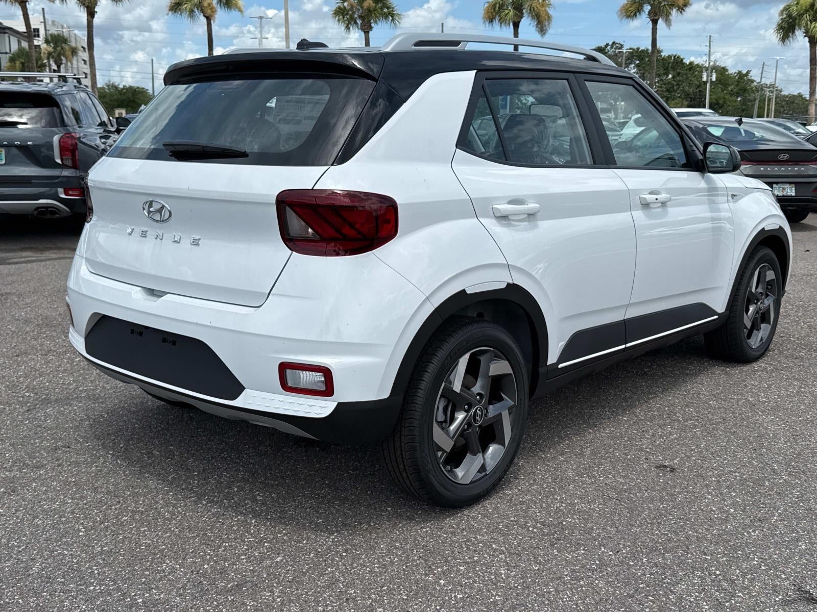 2025 Hyundai VENUE Limited