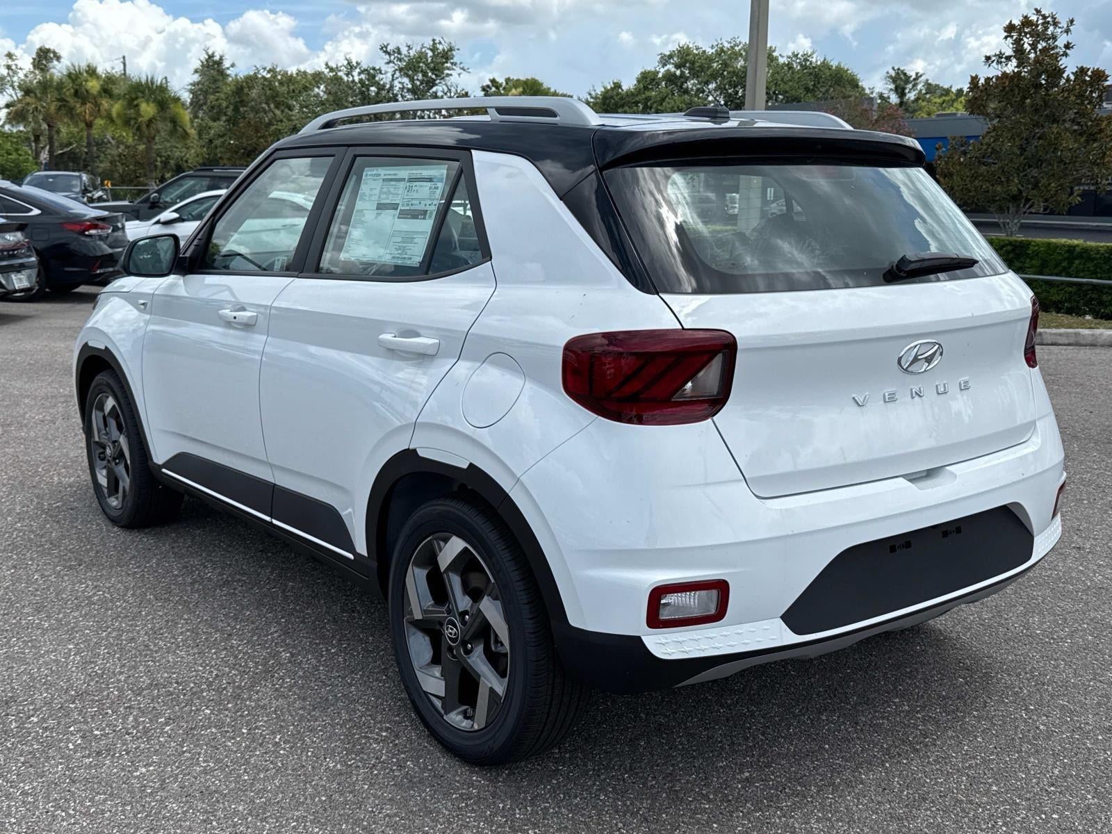 2025 Hyundai VENUE Limited