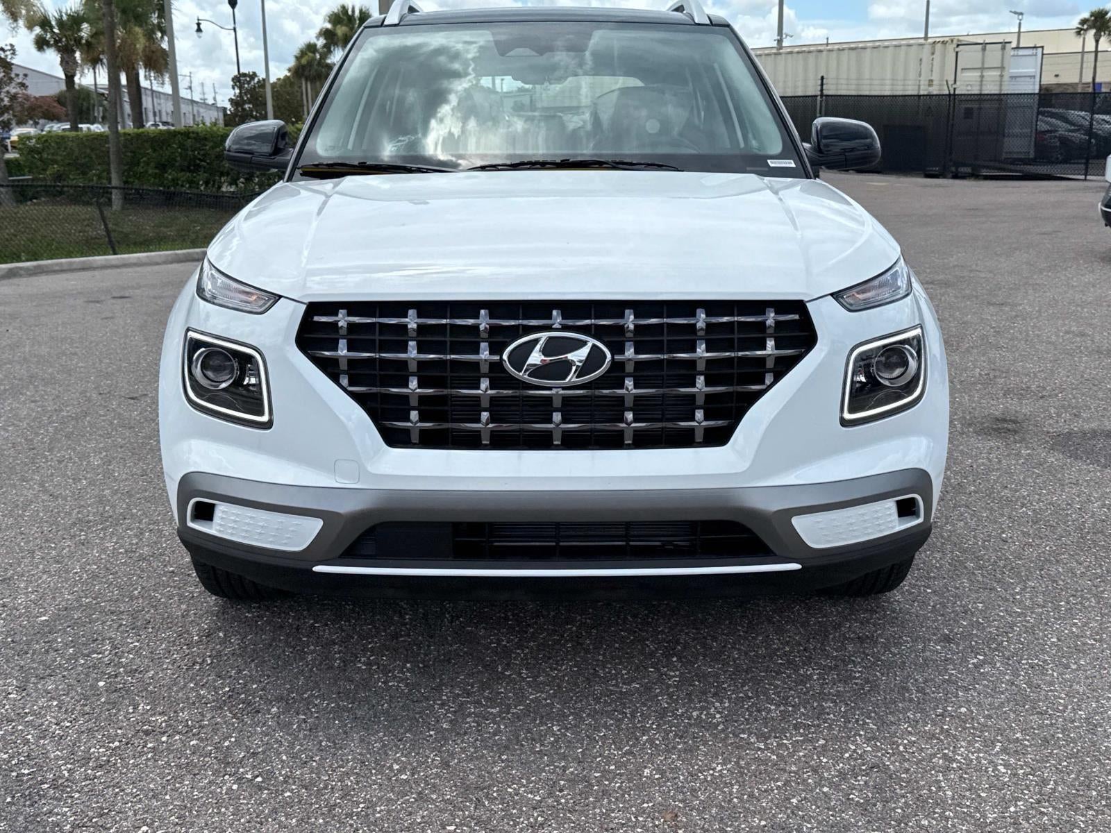 2025 Hyundai VENUE Limited