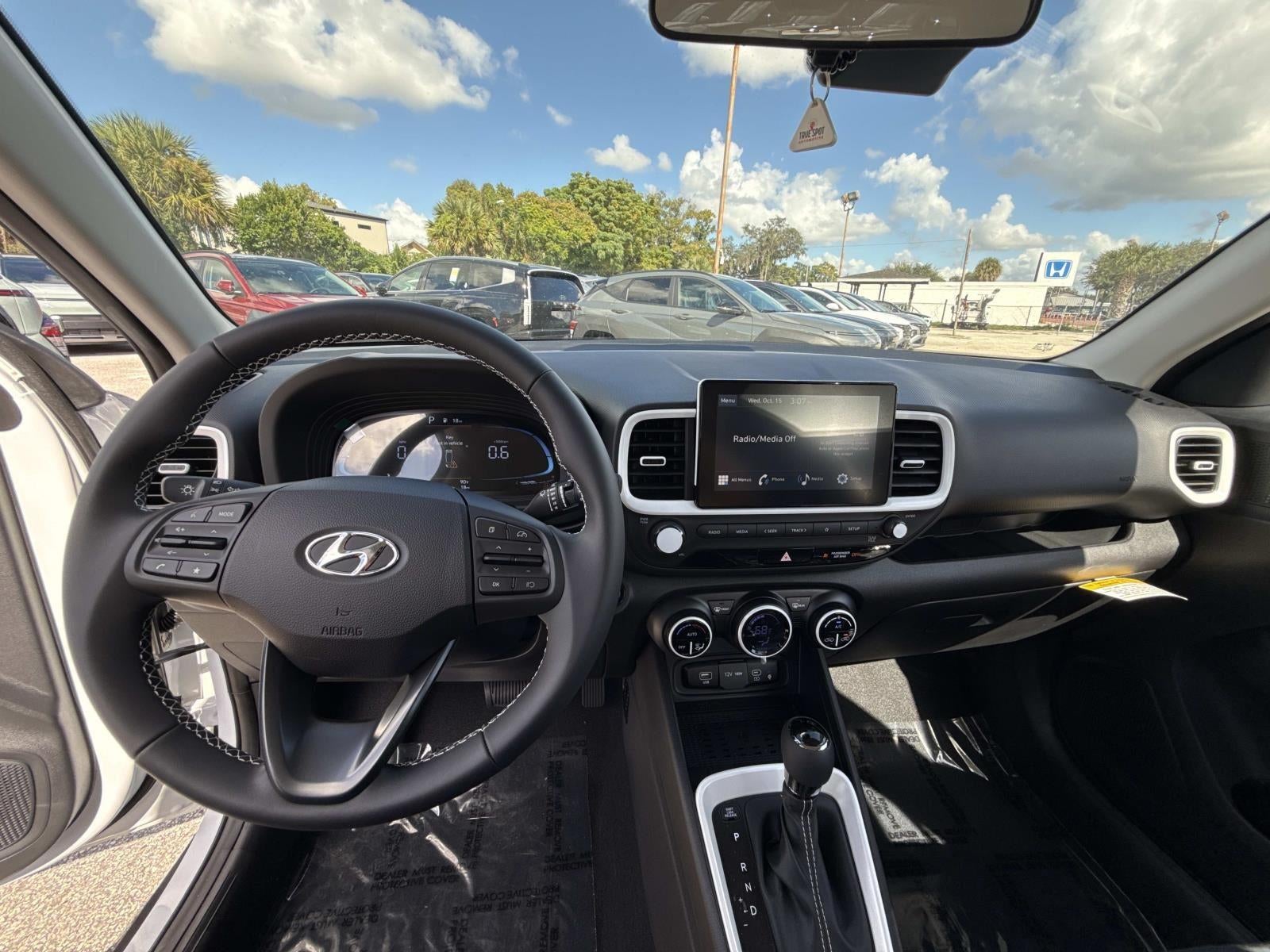 2026 Hyundai VENUE SEL