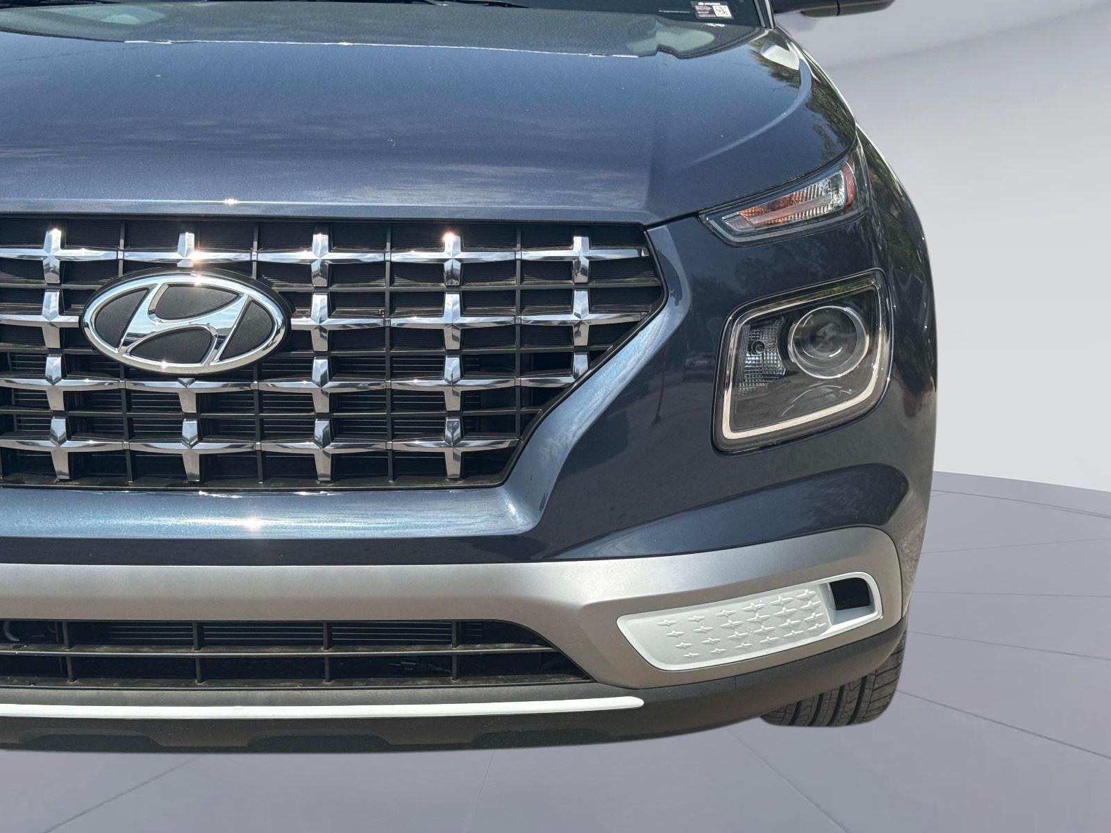 2026 Hyundai VENUE SEL W/Two-Tone Roof