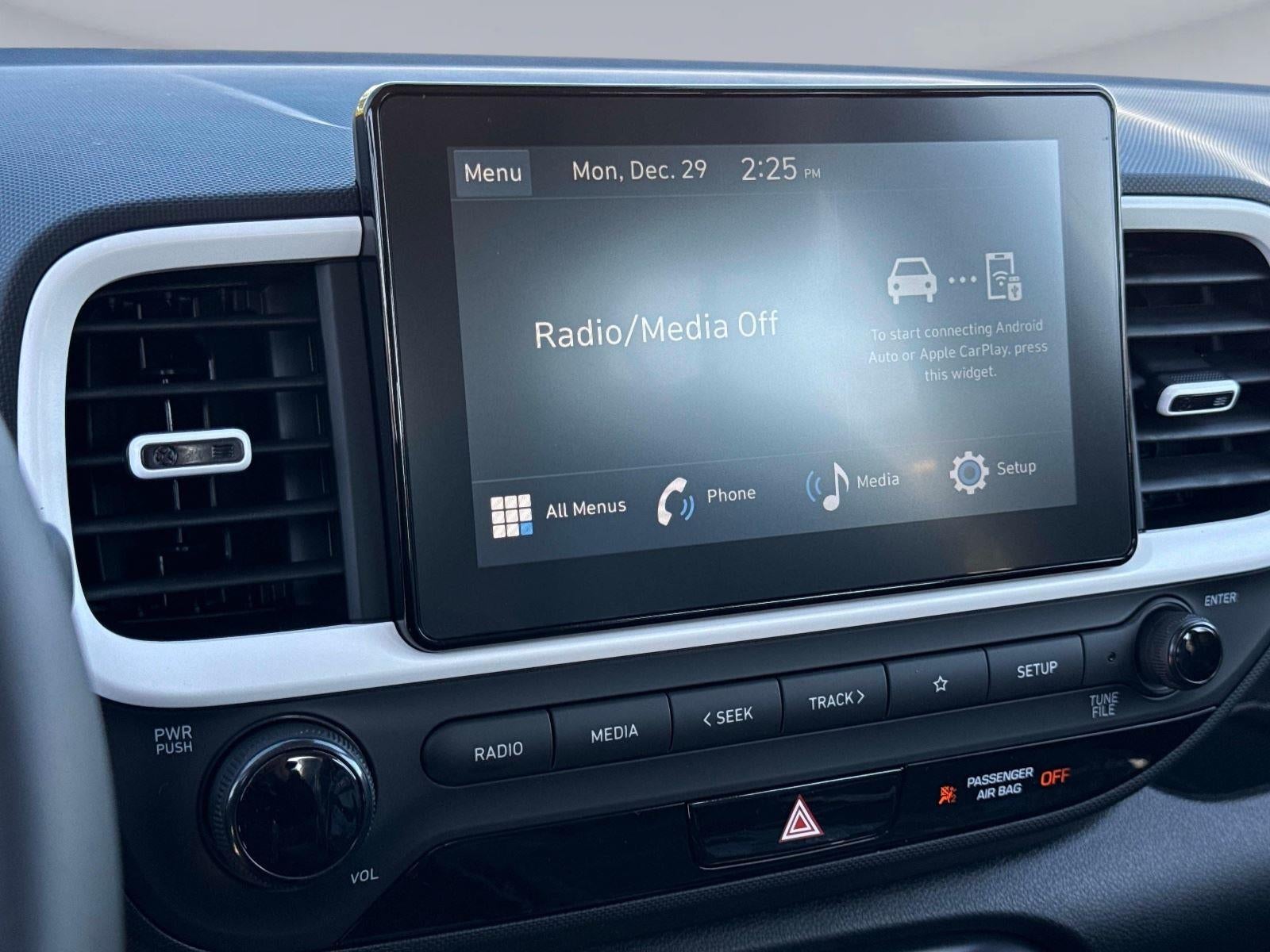 2026 Hyundai VENUE SEL W/Two-Tone Roof