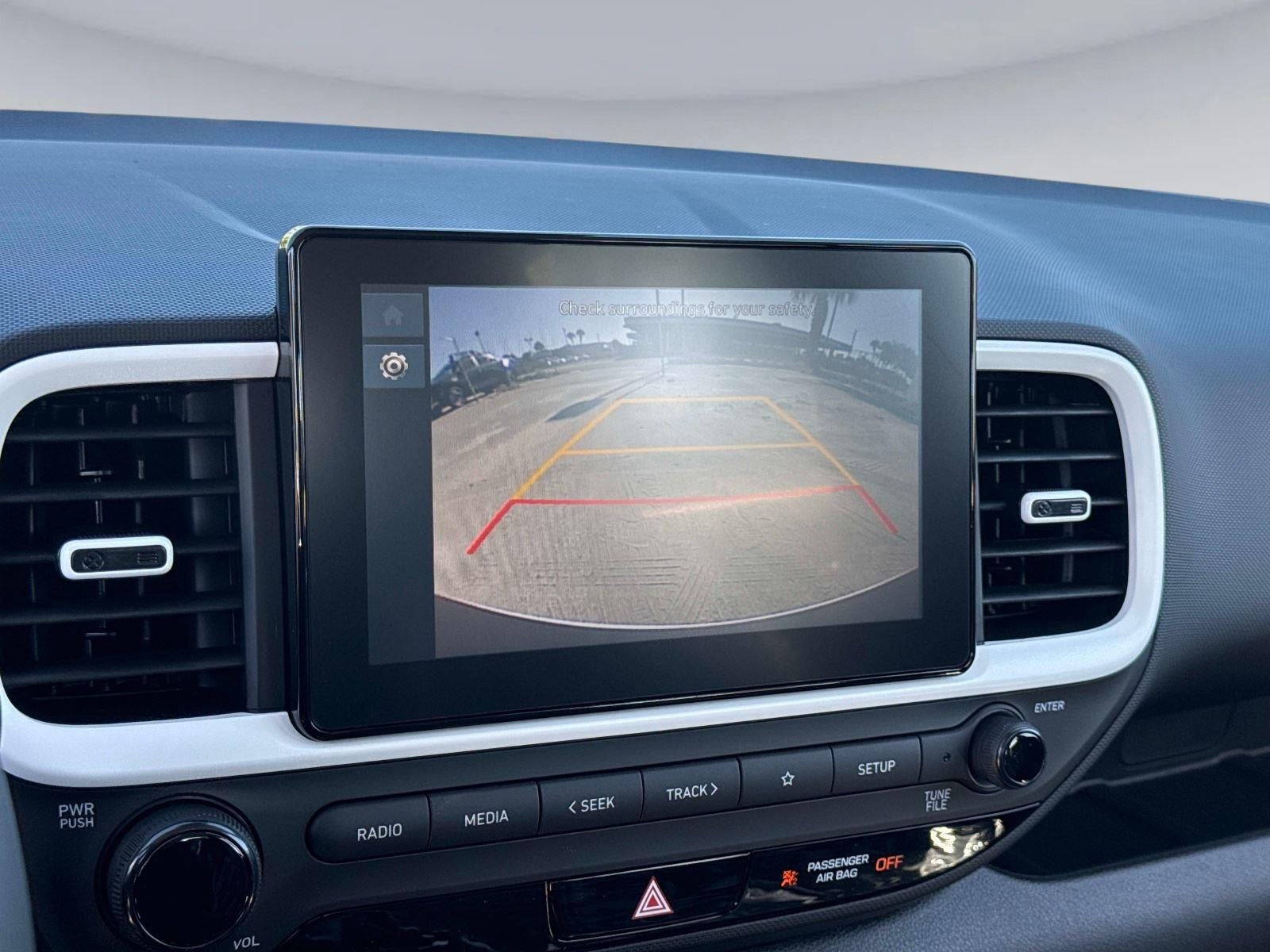 2026 Hyundai VENUE SEL W/Two-Tone Roof