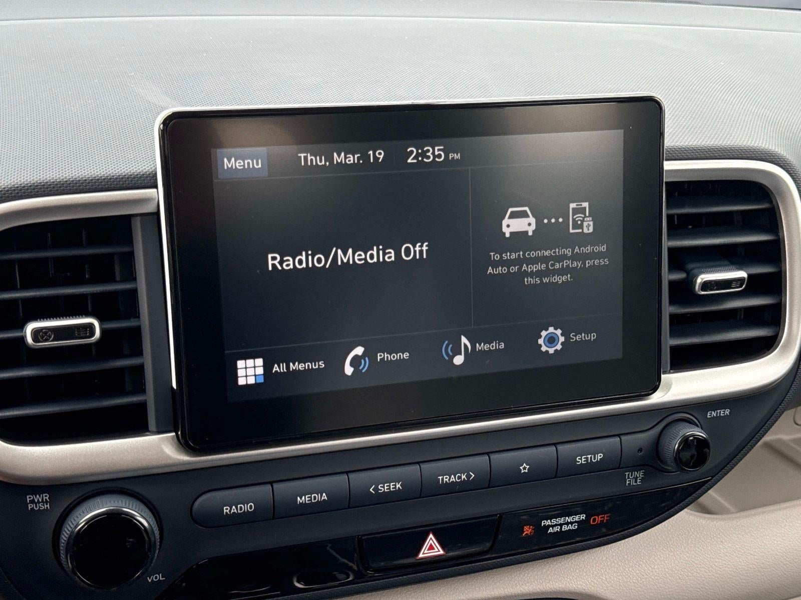 2026 Hyundai VENUE SEL W/Two-Tone Roof