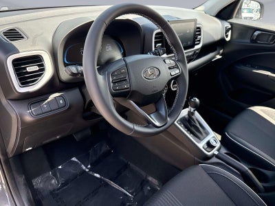 2026 Hyundai VENUE SEL W/Two-Tone Roof