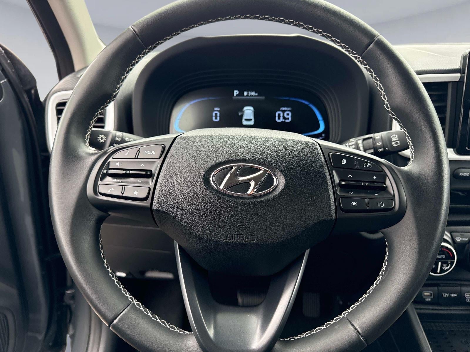 2025 Hyundai VENUE Limited