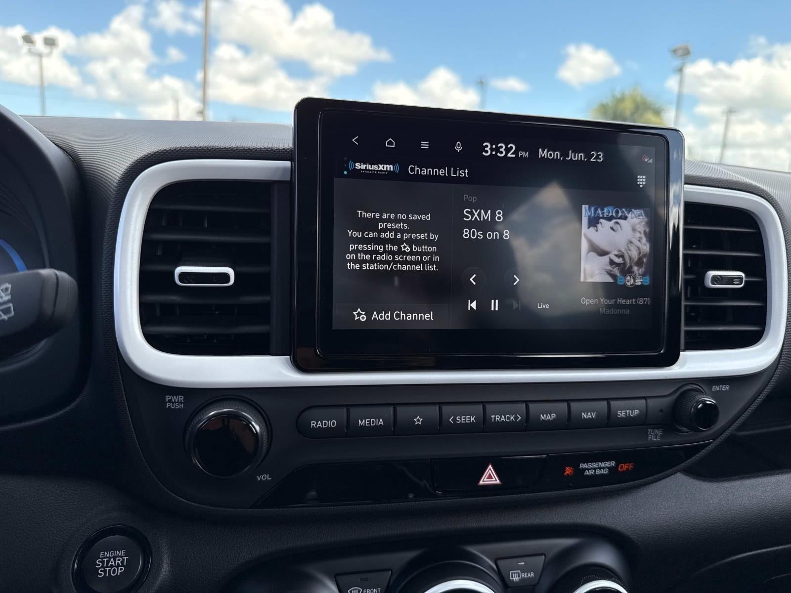 2025 Hyundai VENUE Limited