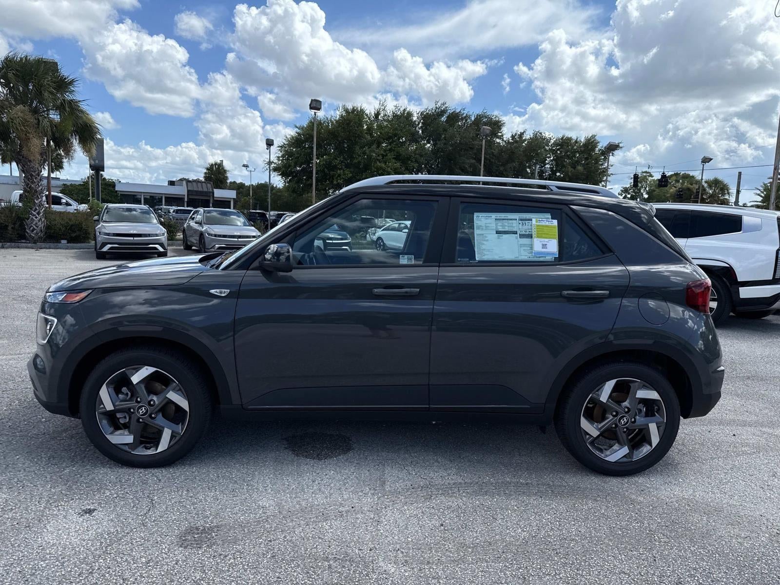 2025 Hyundai VENUE Limited