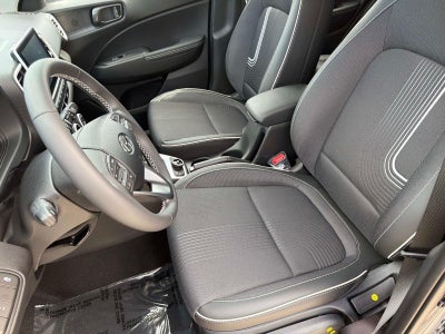 2026 Hyundai VENUE SEL W/Two-Tone Roof