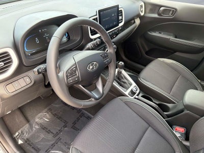 2026 Hyundai VENUE SEL W/Two-Tone Roof