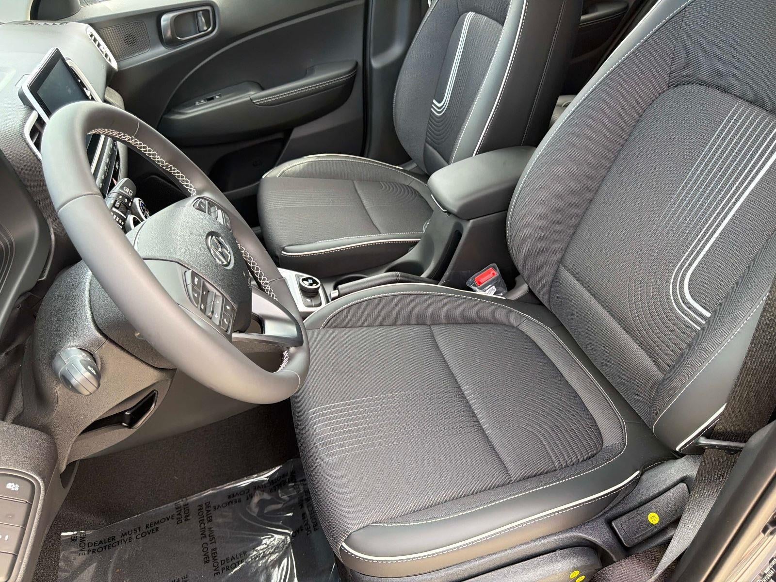 2026 Hyundai VENUE SEL W/Two-Tone Roof