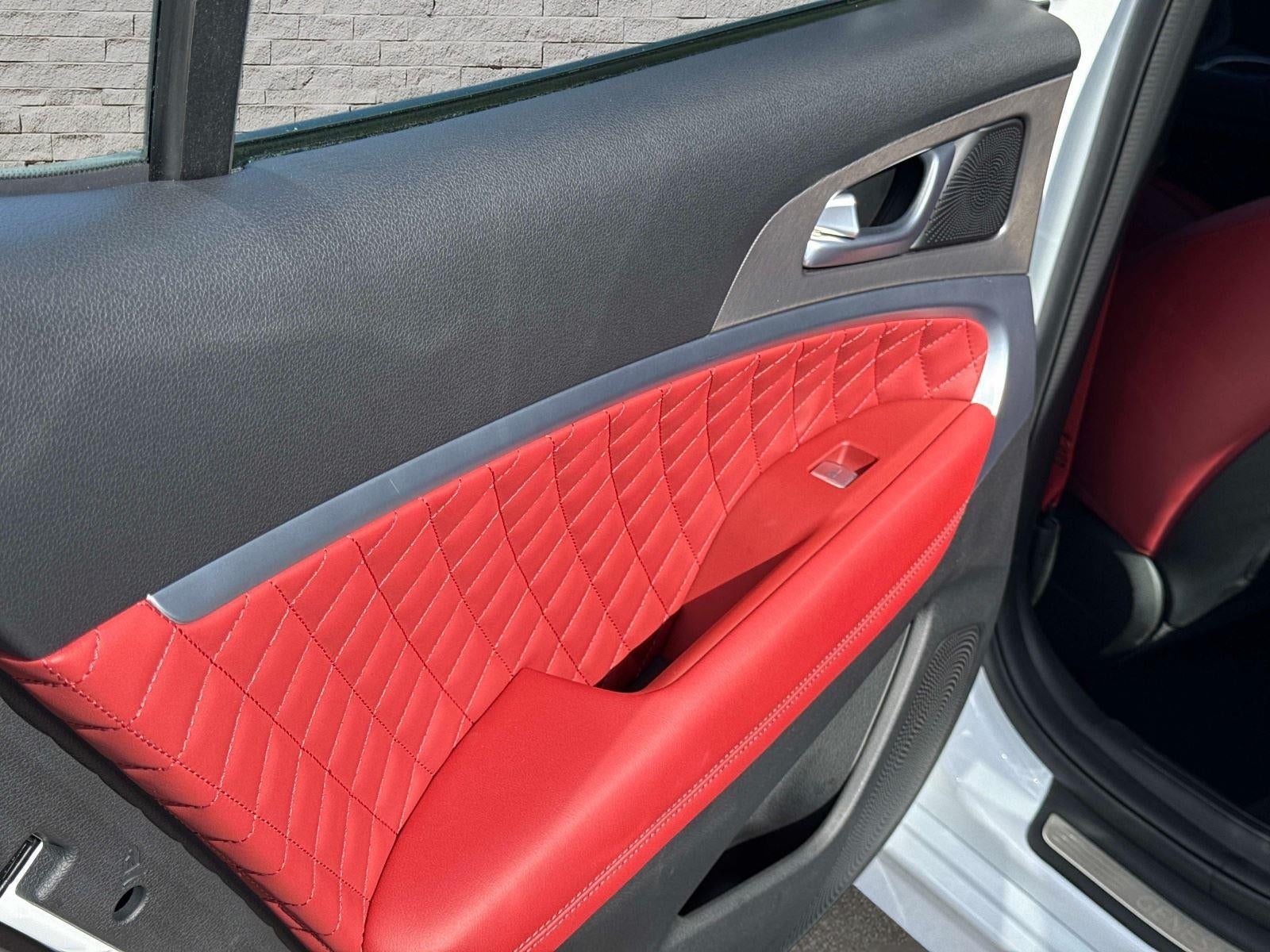 2025 Genesis G70 3.3T Sport Prestige