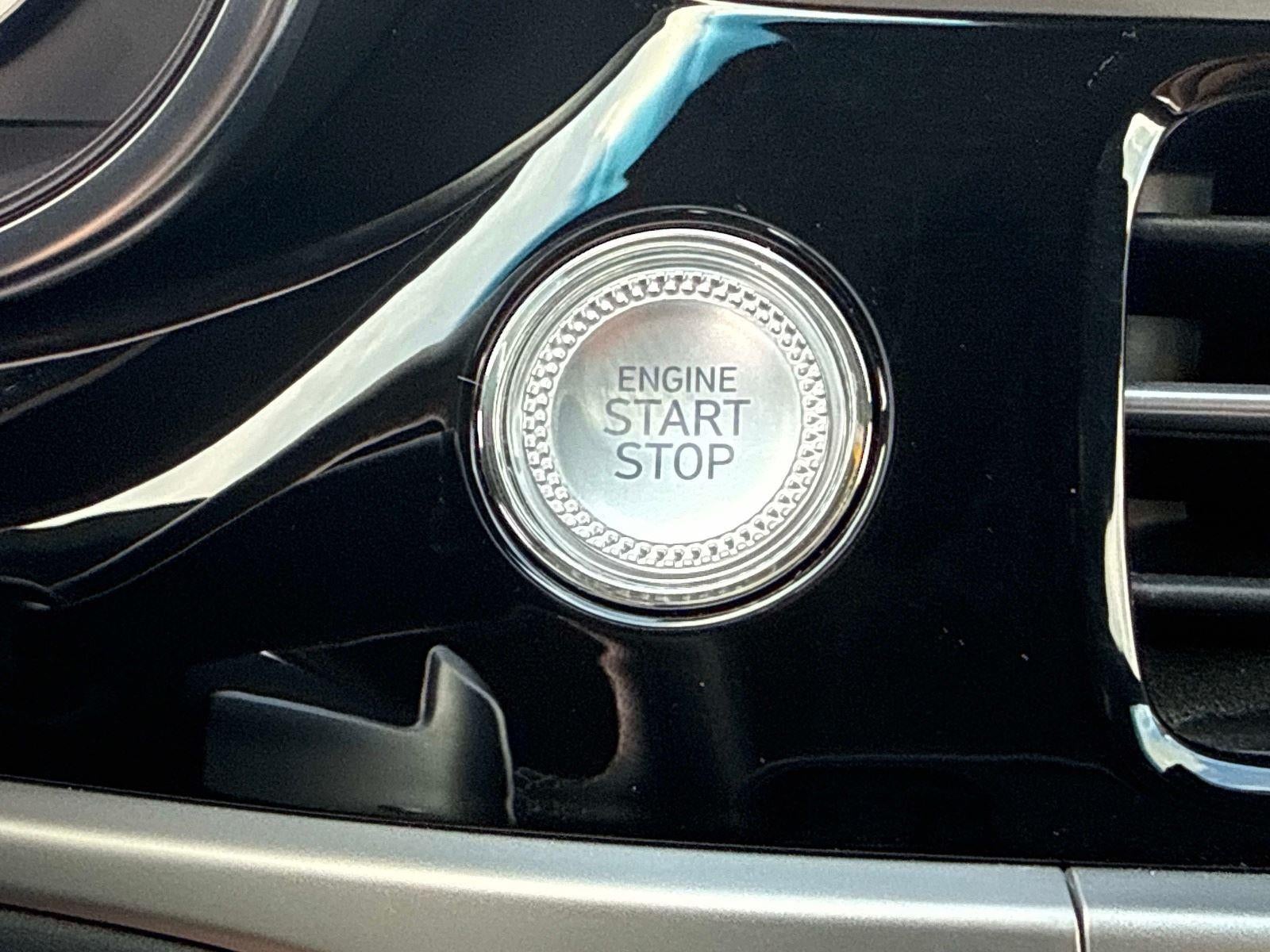 2025 Genesis G70 3.3T Sport Prestige