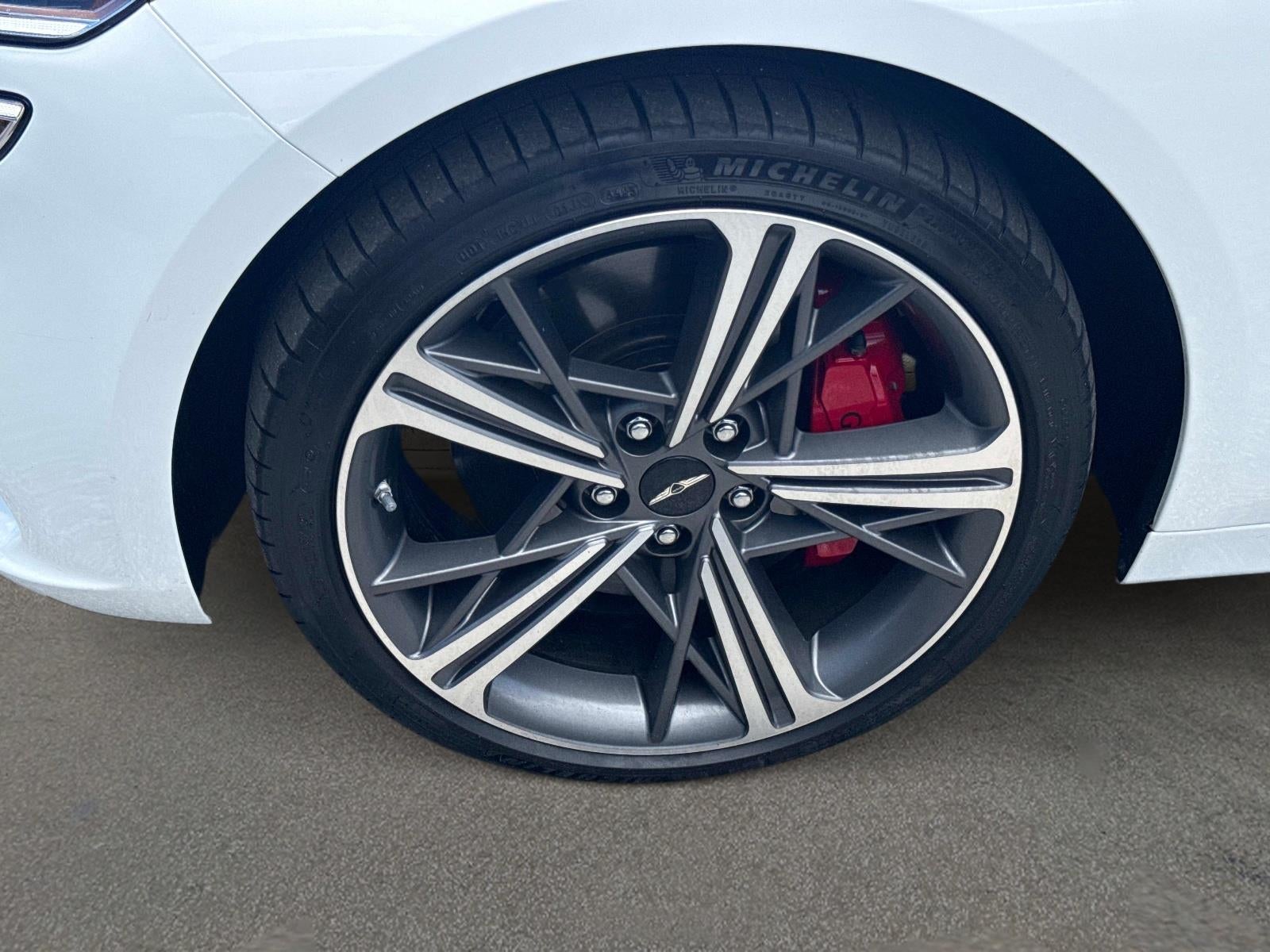 2025 Genesis G70 3.3T Sport Advanced