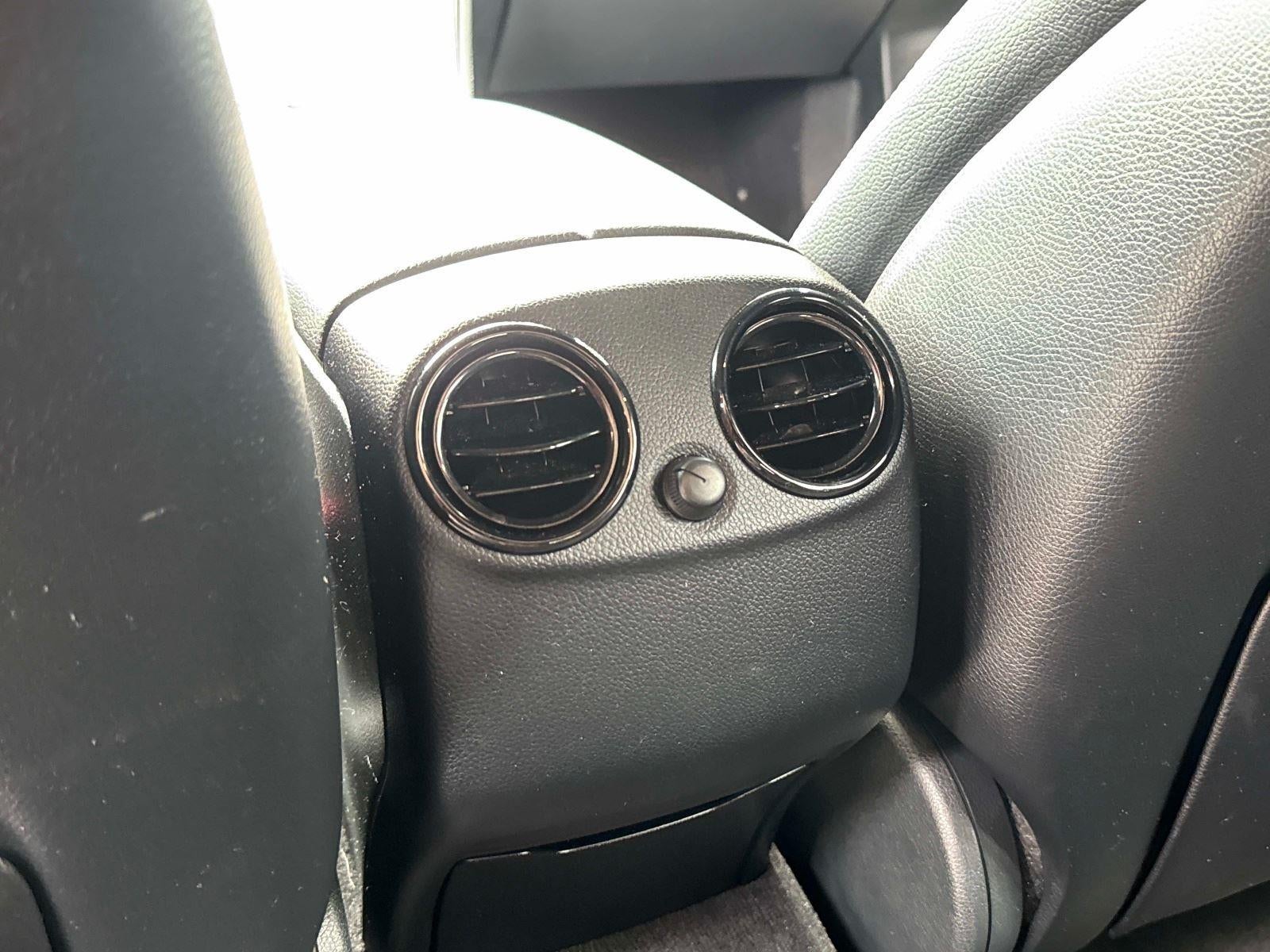 2019 Mercedes-Benz GLC GLC 300