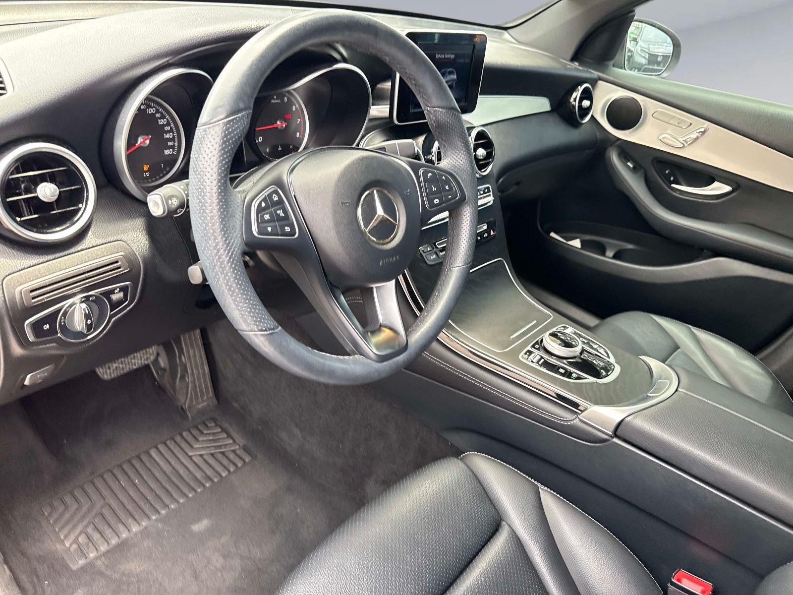 2019 Mercedes-Benz GLC GLC 300
