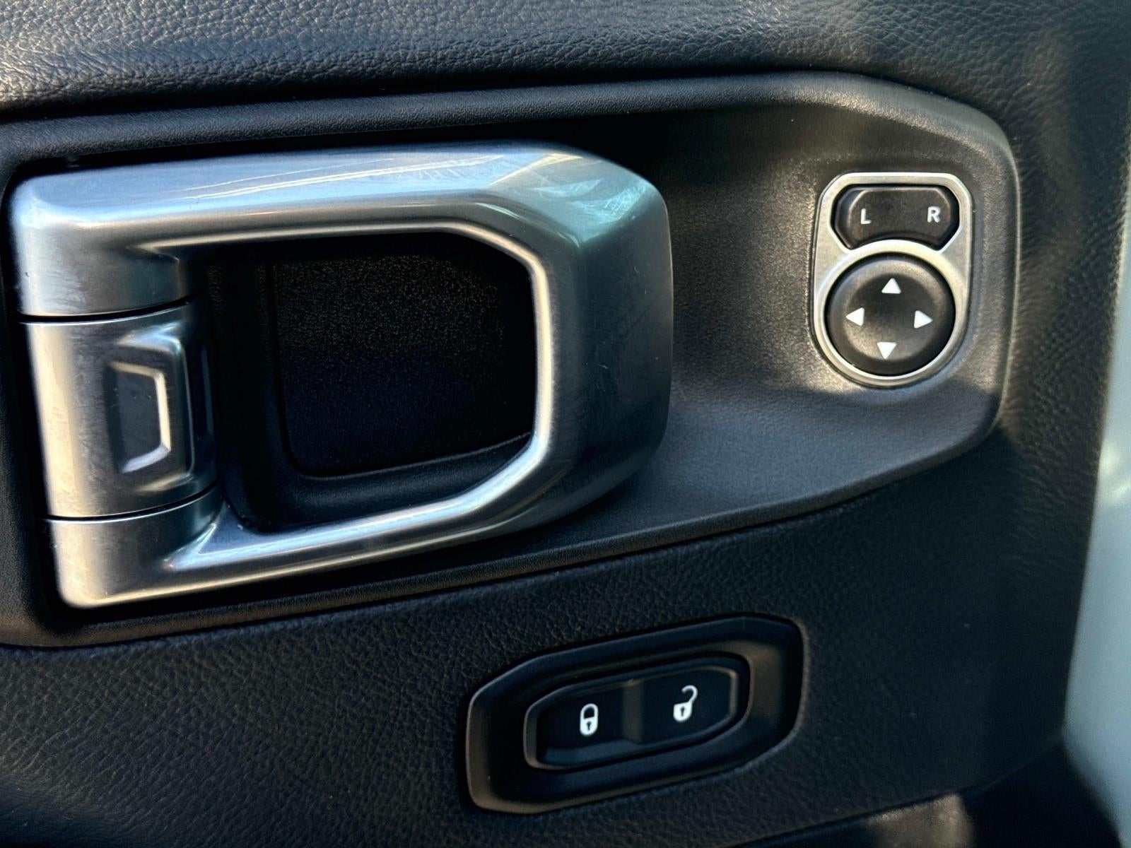 2023 Jeep Wrangler Sahara Altitude