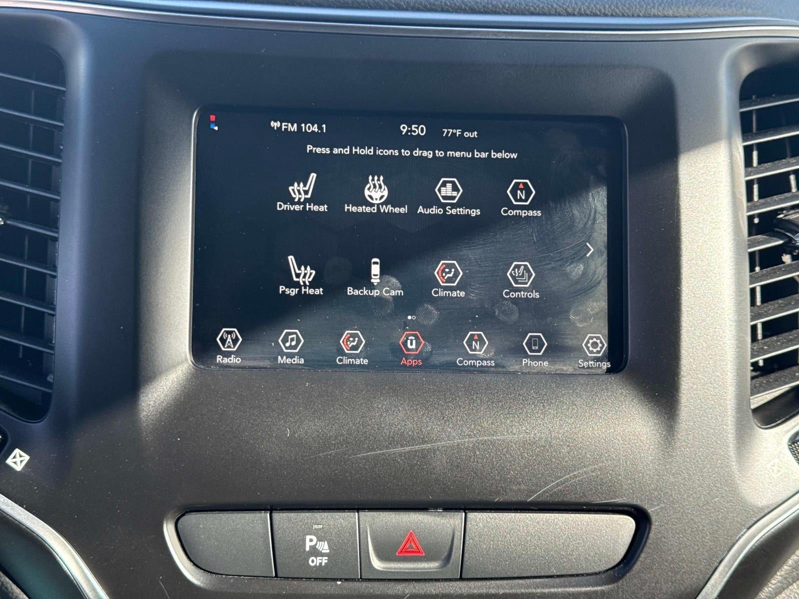 2020 Jeep CHEROKEE Latitude