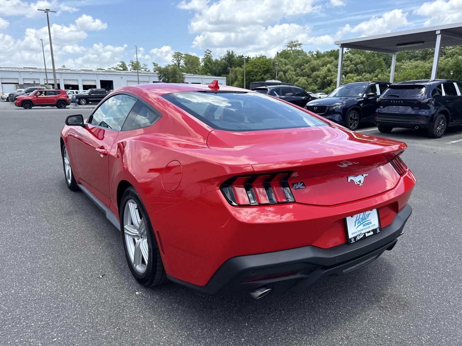 2026 Ford MUSTANG Base
