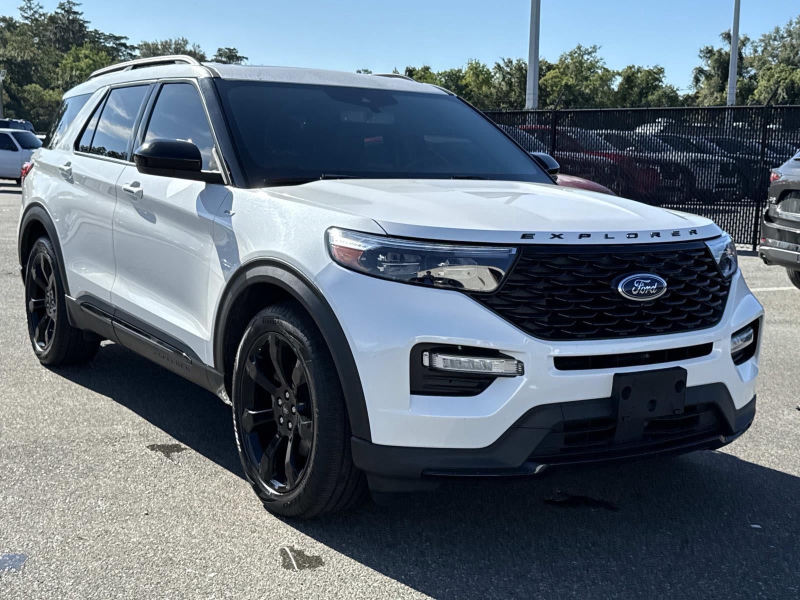 2024 Ford Explorer ST-Line