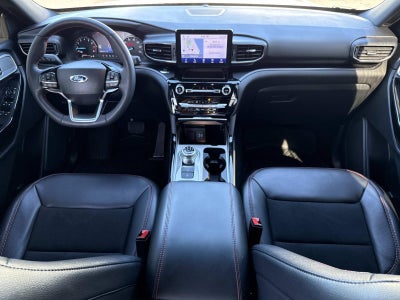 2024 Ford Explorer ST-Line