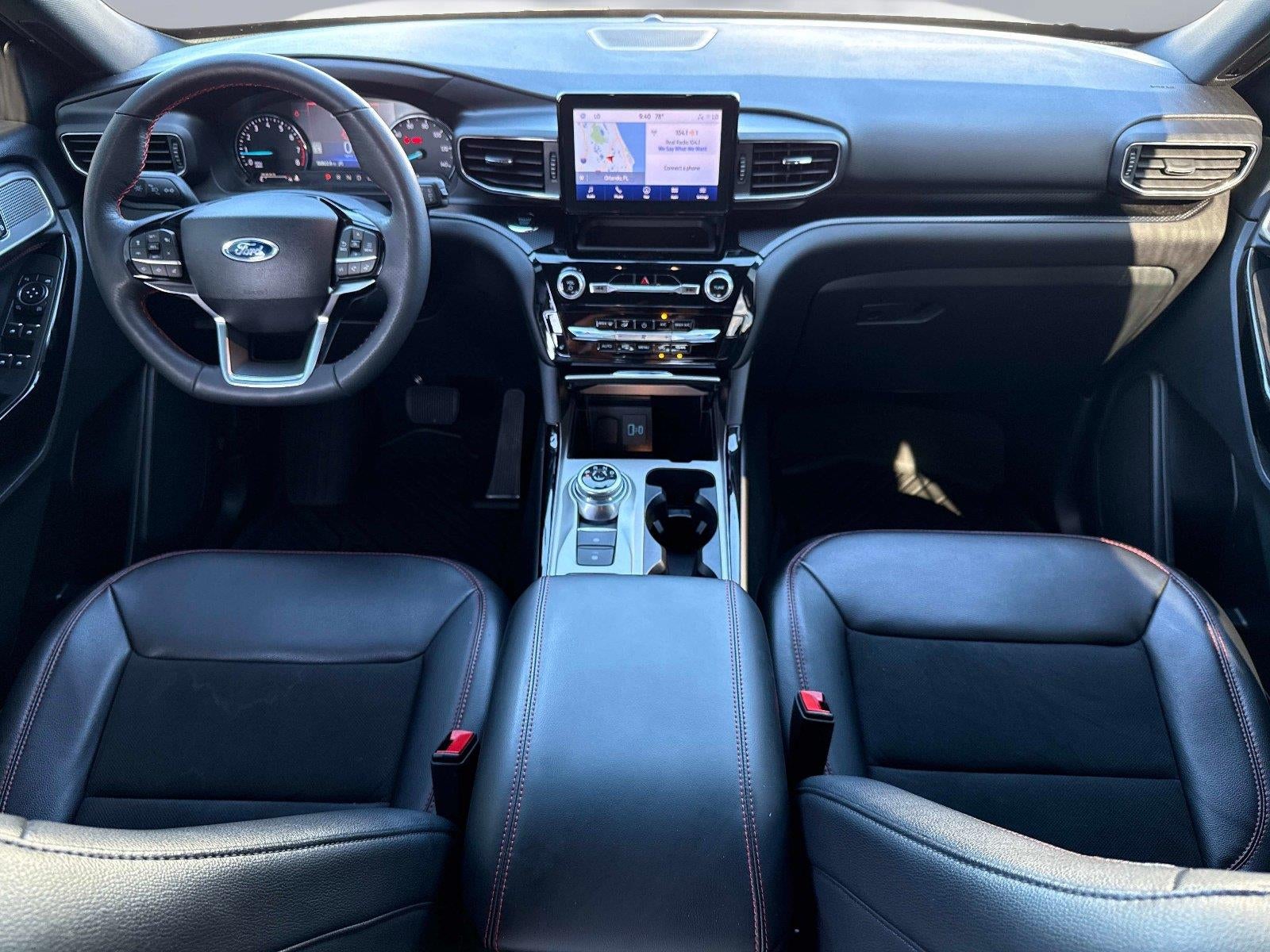 2024 Ford Explorer ST-Line