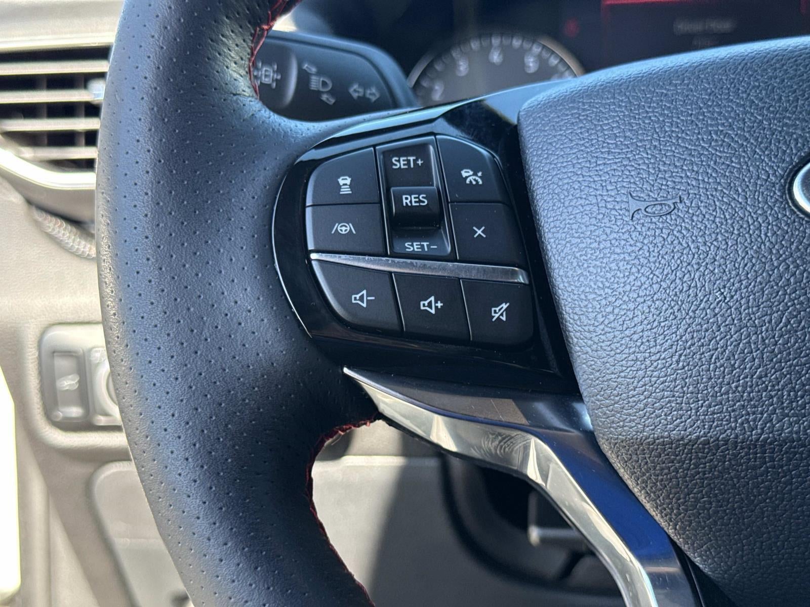 2024 Ford Explorer ST-Line