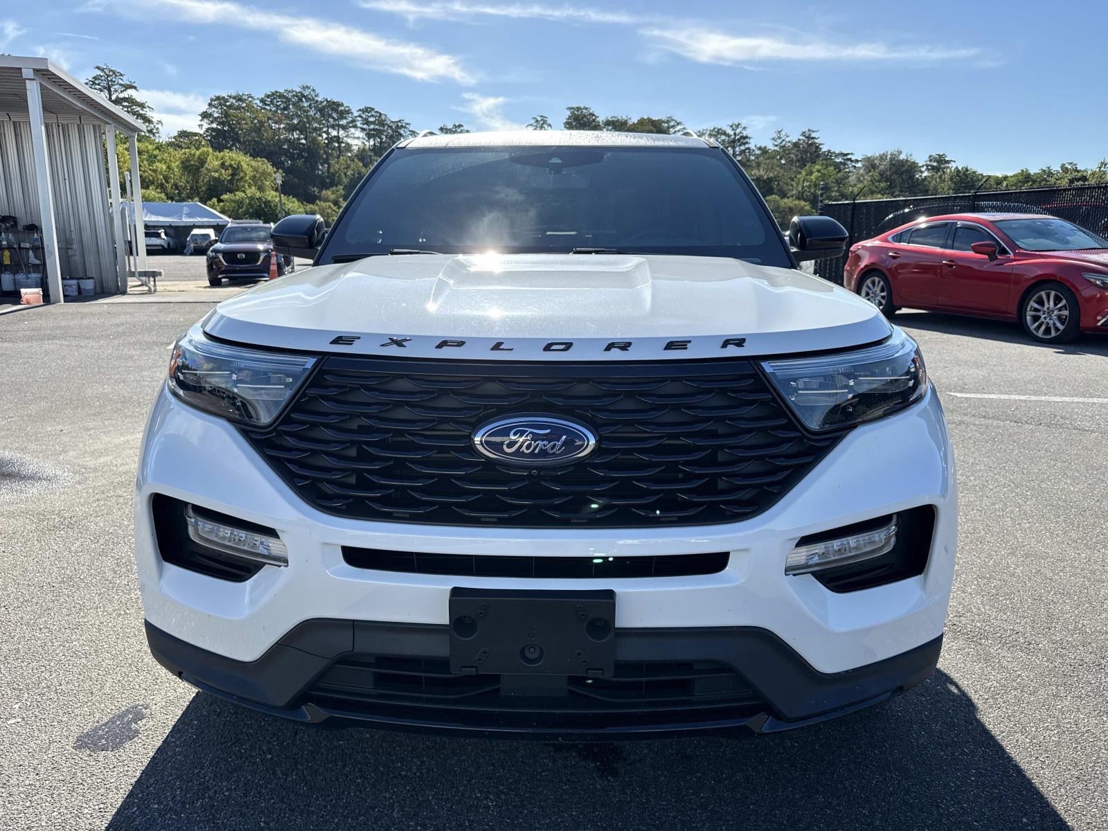 2024 Ford Explorer ST-Line