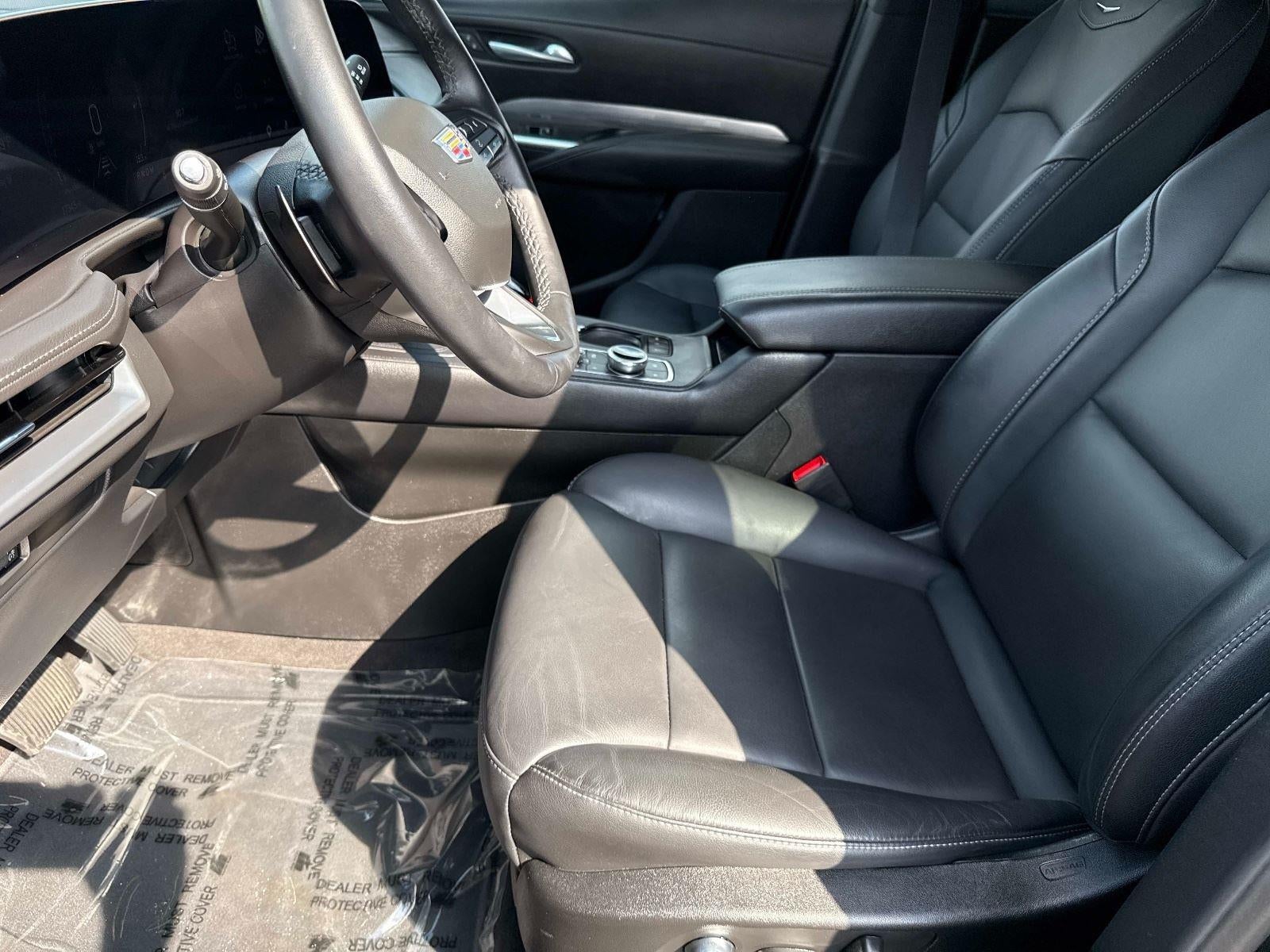 2025 Cadillac XT4 FWD Premium Luxury