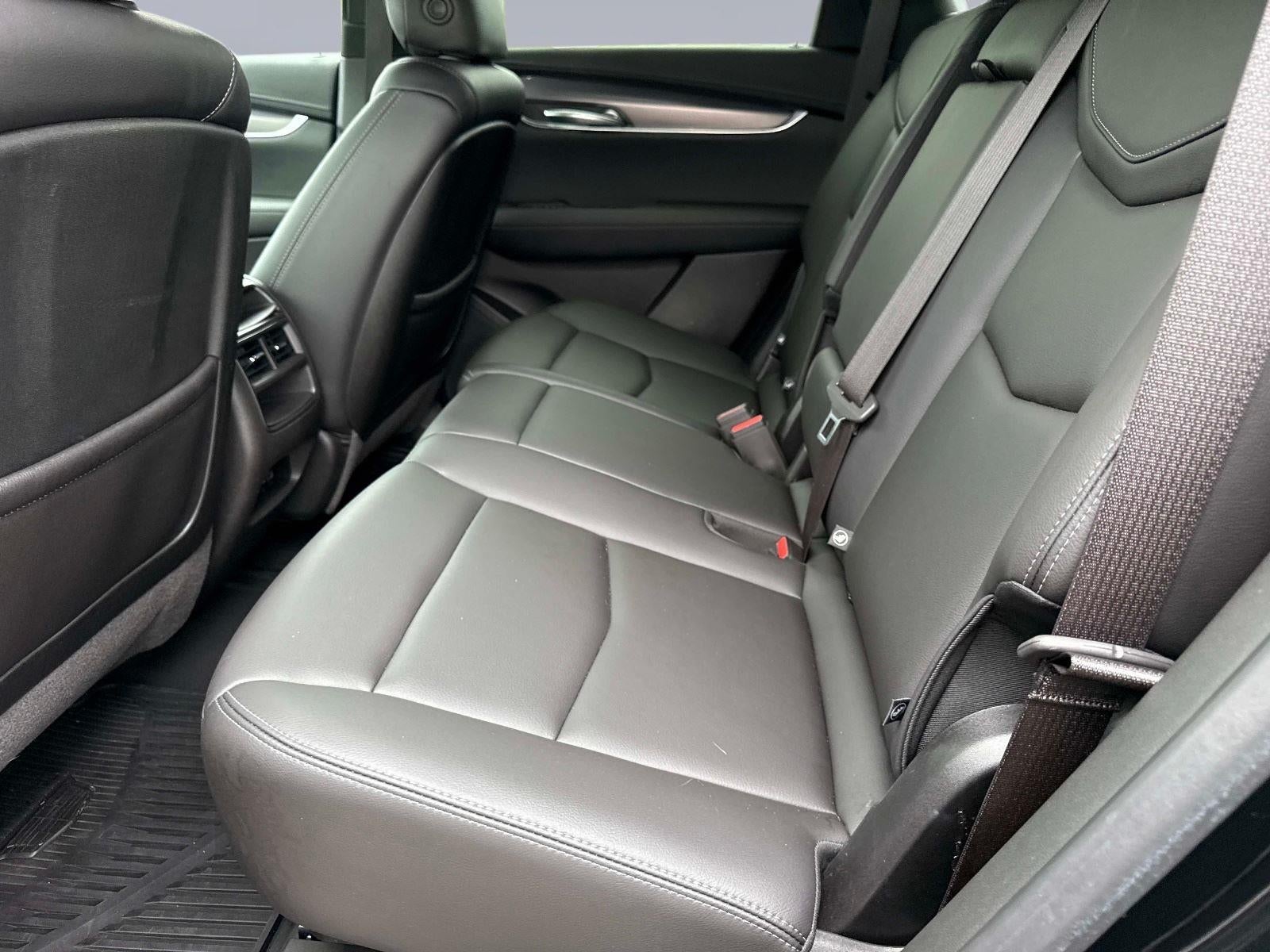 2023 Cadillac XT5 FWD Luxury