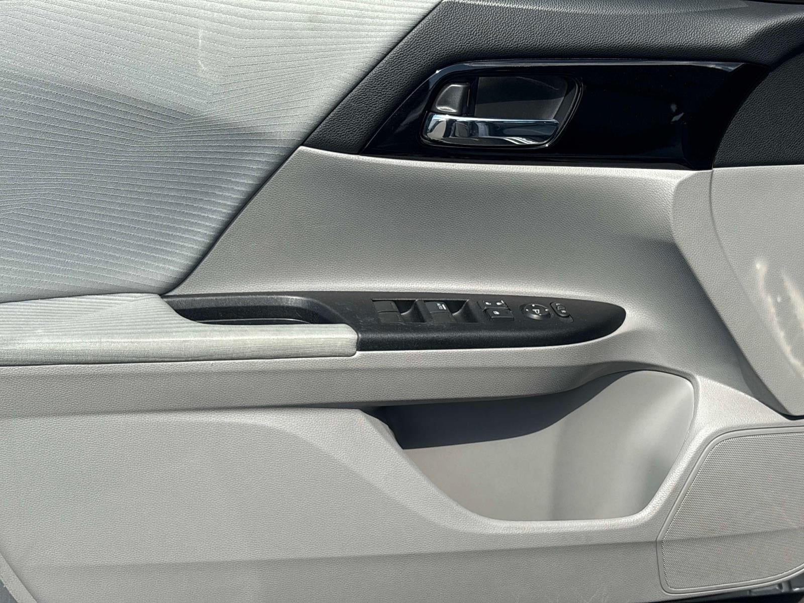 2016 Honda ACCORD SEDAN LX