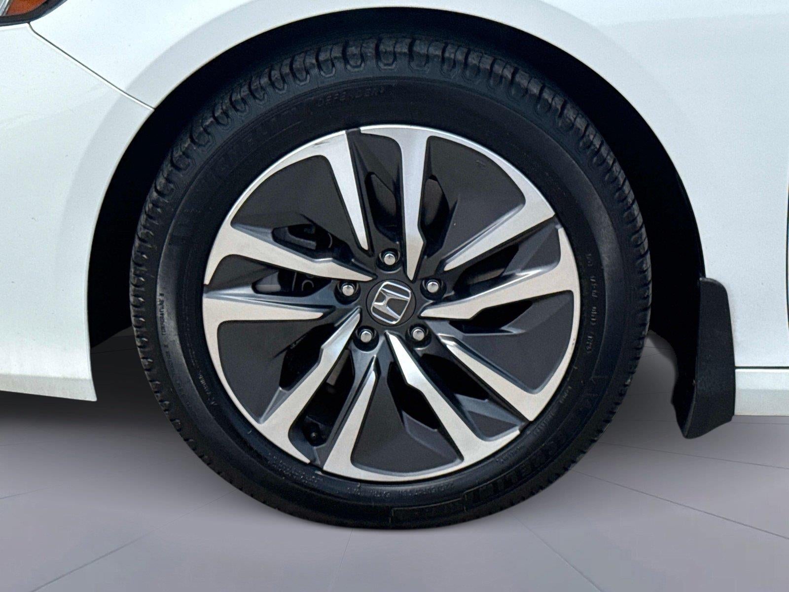 2022 Honda Accord Hybrid Sedan