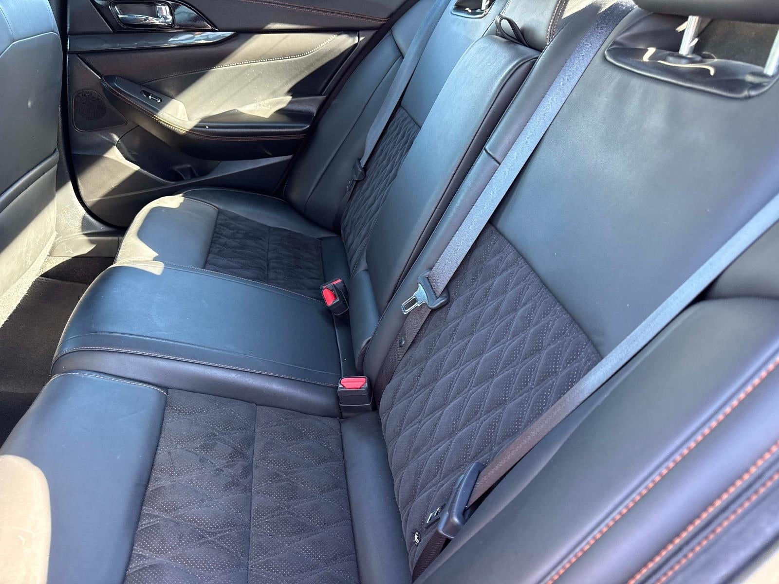 2020 Nissan Maxima SR