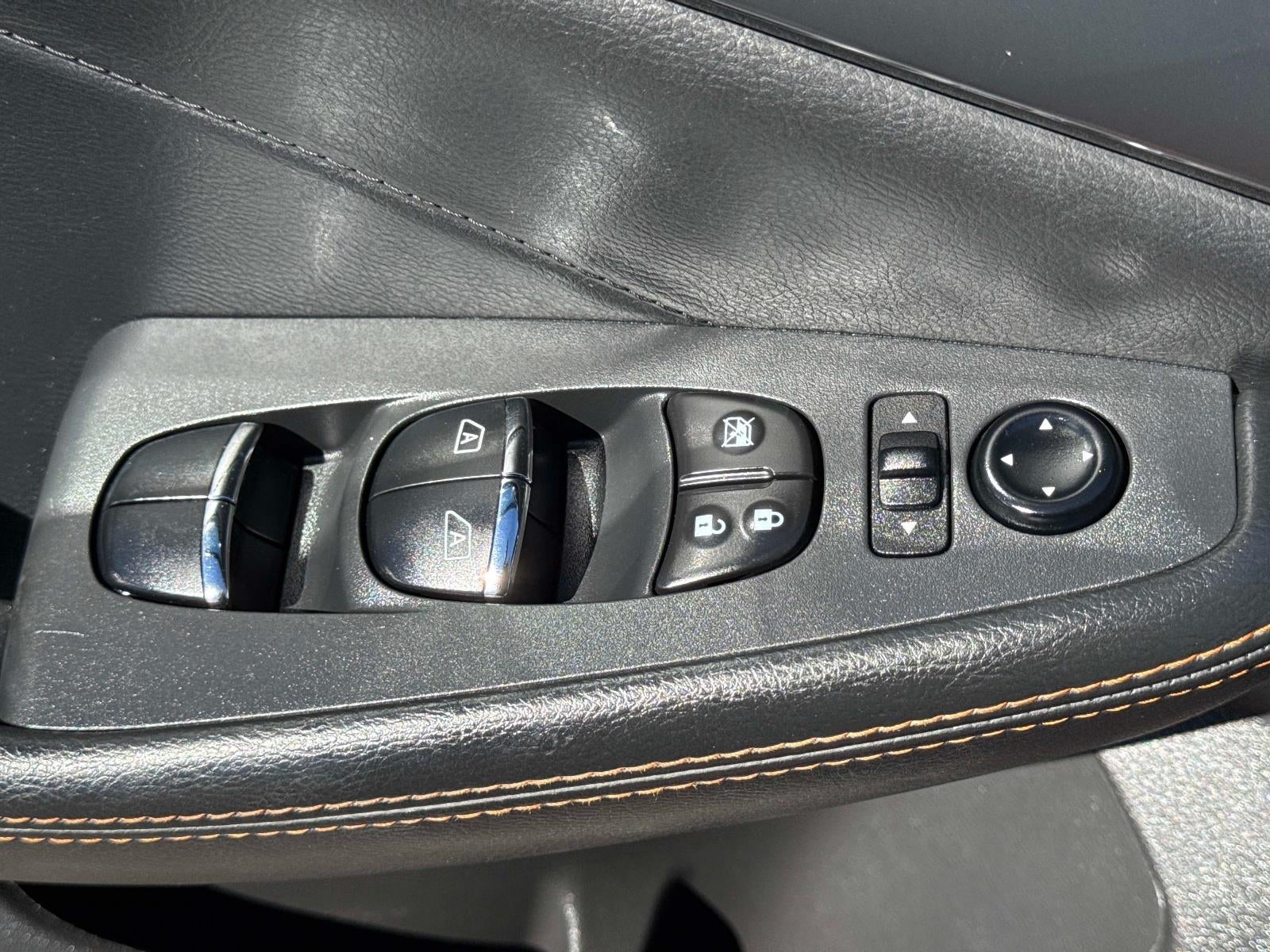 2020 Nissan Maxima SR