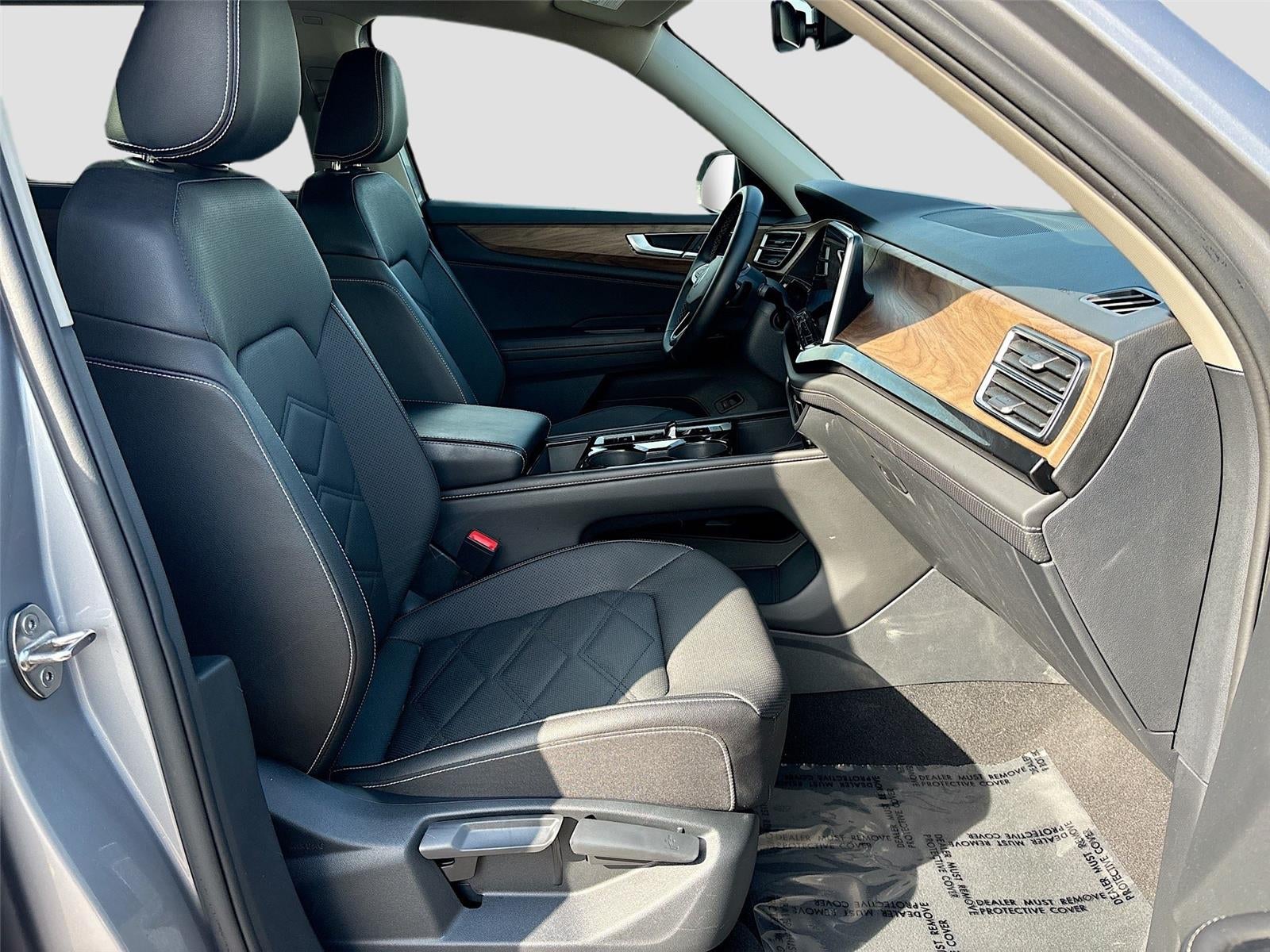 2025 Volkswagen ATLAS SE 2.0T SE w/Technology